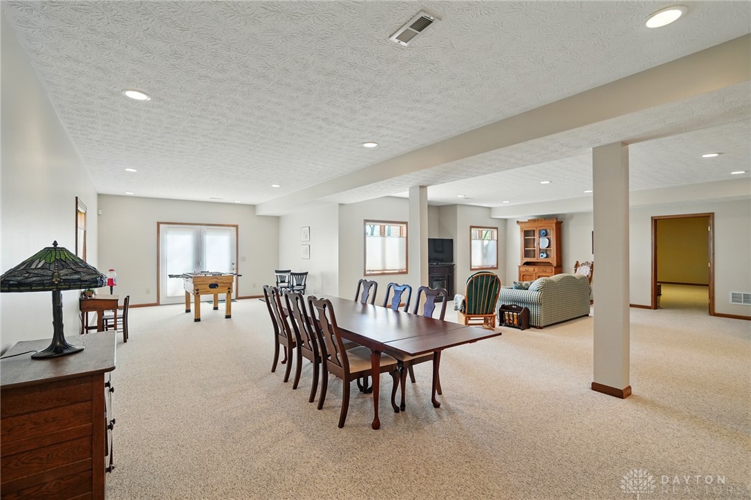 Dayton, Ohio, 45434, United States, 4 Bedrooms Bedrooms, ,5 BathroomsBathrooms,Residential,For Sale,1767935