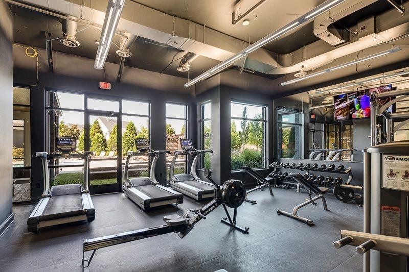 Memphis, Tennessee, 38103, United States, 3 Bedrooms Bedrooms, ,3 BathroomsBathrooms,Residential,For Sale,1996915