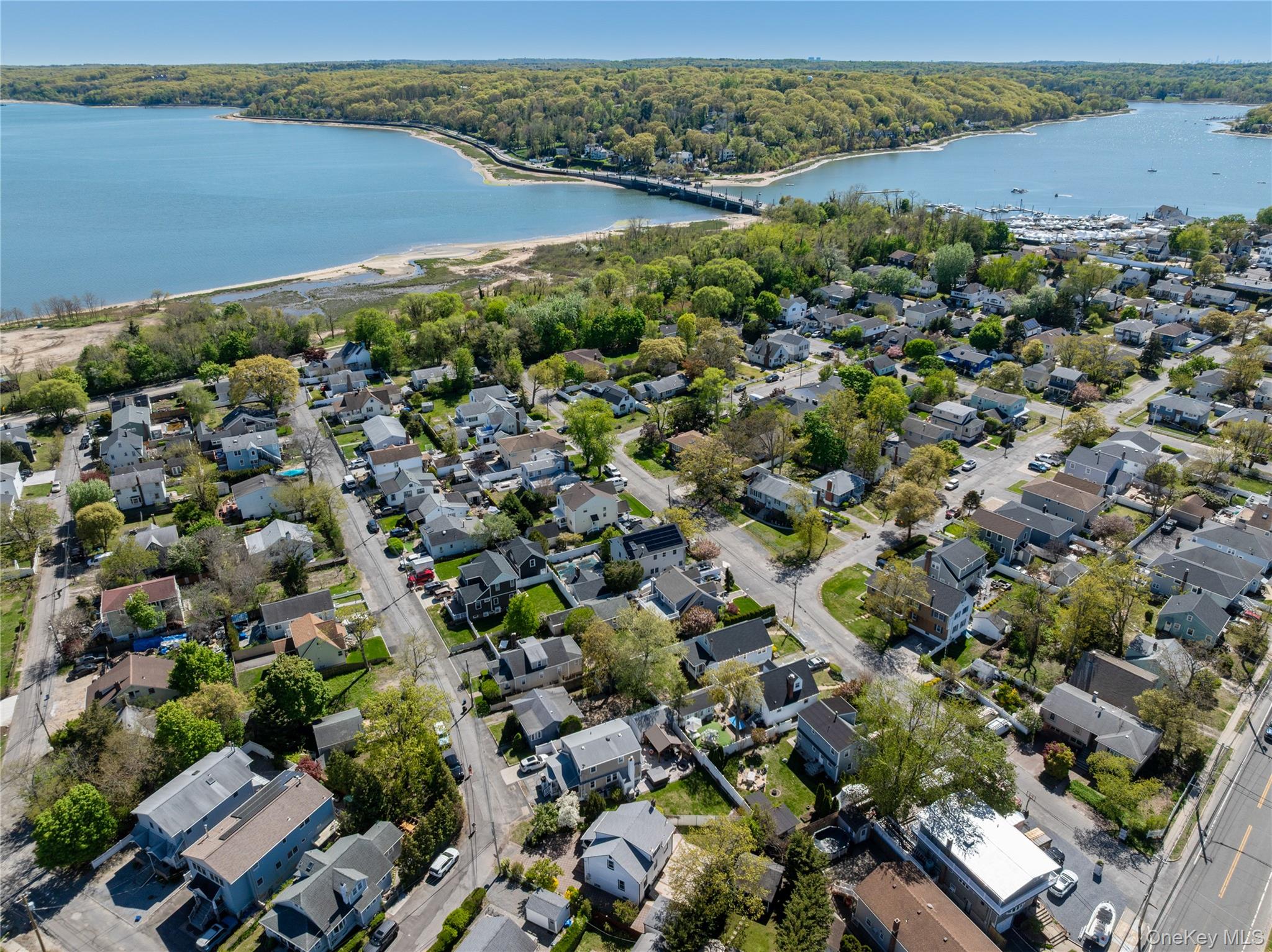  17 June Avenue, Bayville, NY, 11709 - 物件實景