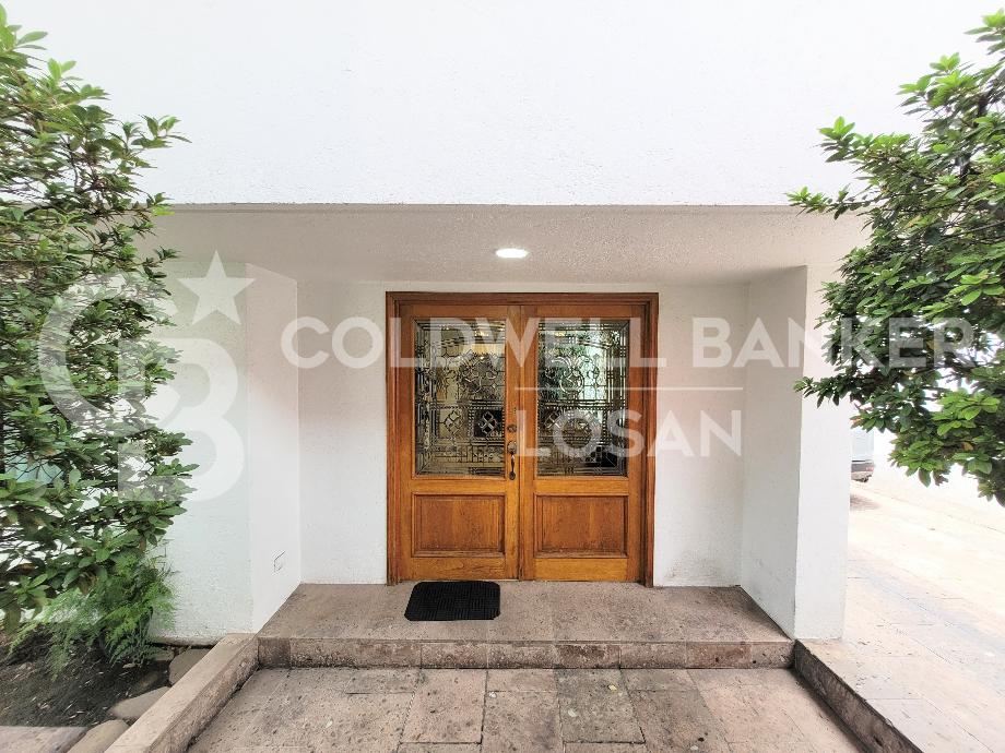 Naucalpan de Juárez, Estado de méxico, 53100, Mexico, 4 Bedrooms Bedrooms, ,4 BathroomsBathrooms,Residential,For Sale,1917894
