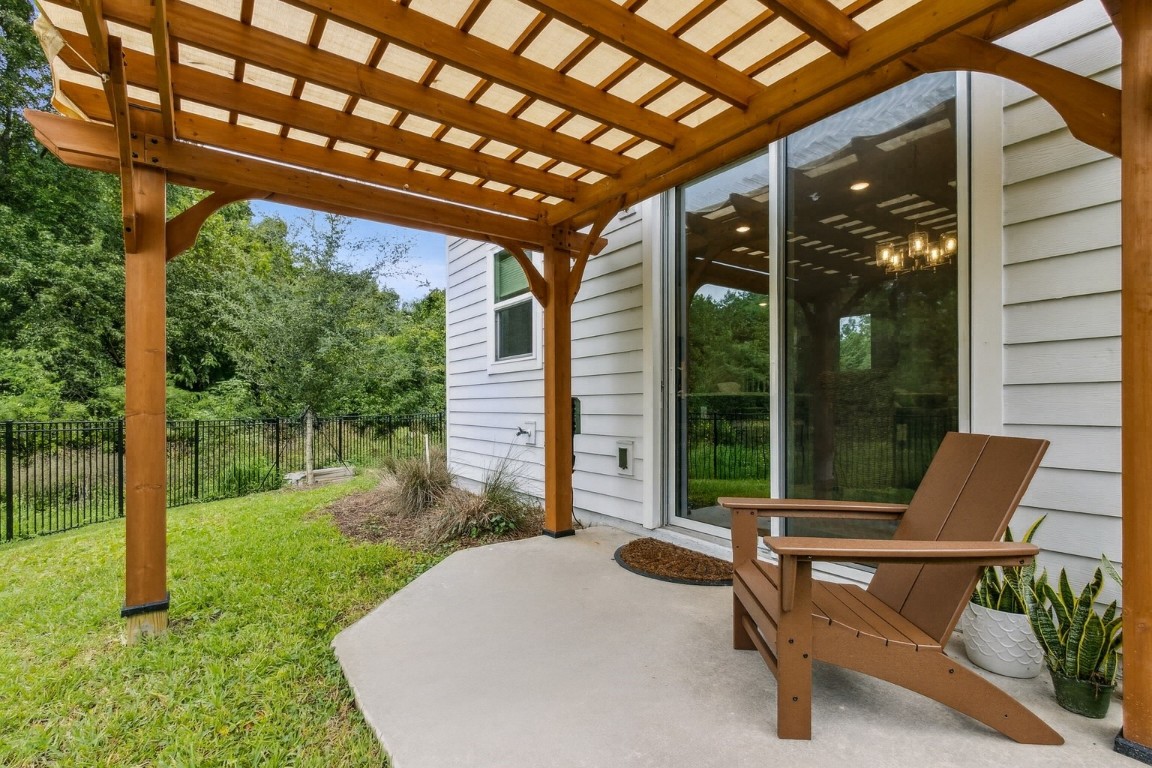 Fernandina Beach, Florida, 32034, United States, 2 Bedrooms Bedrooms, ,2 BathroomsBathrooms,Residential,For Sale,1979520