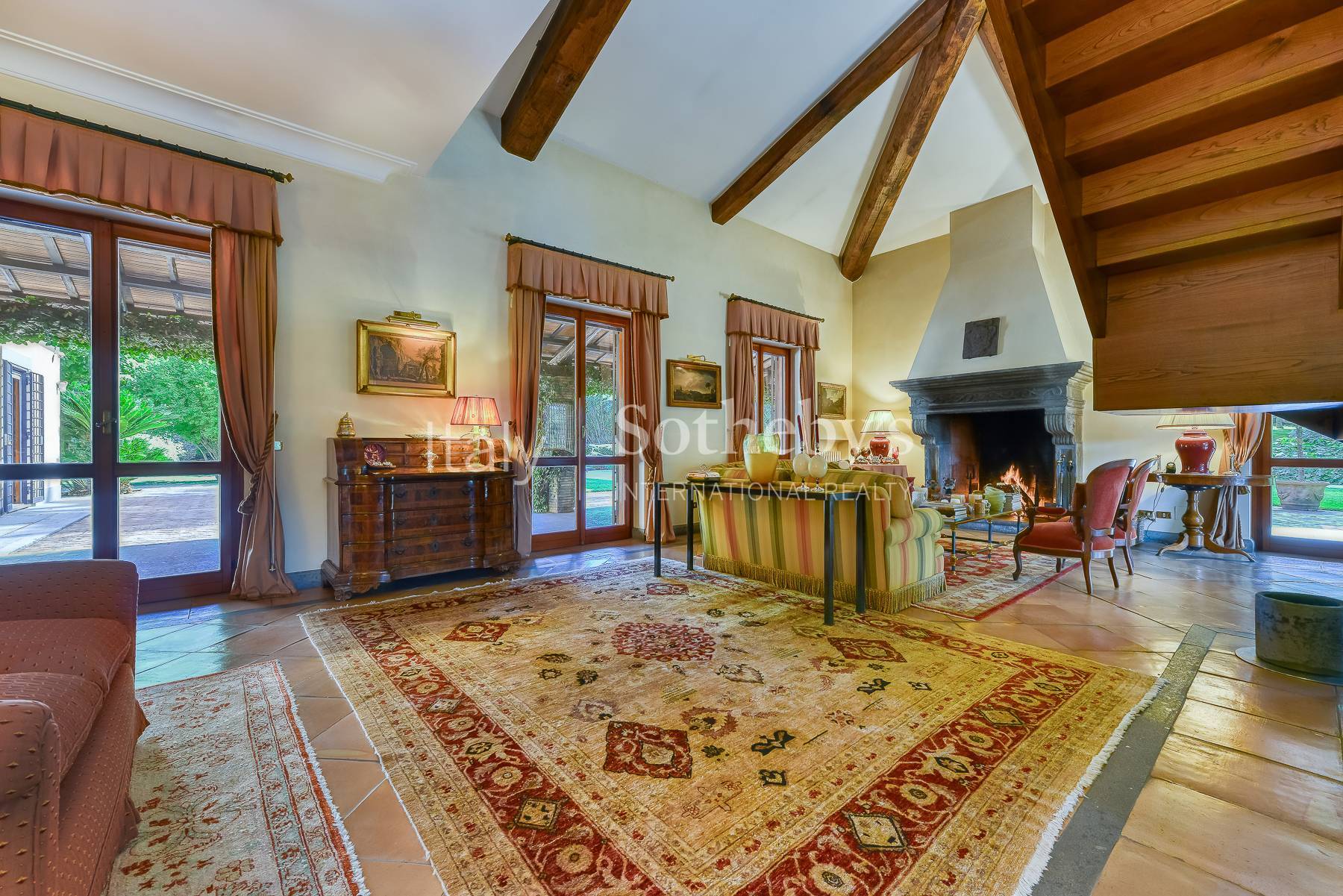  Elegant Roman Villa with Private Park and Pool - 物件實景