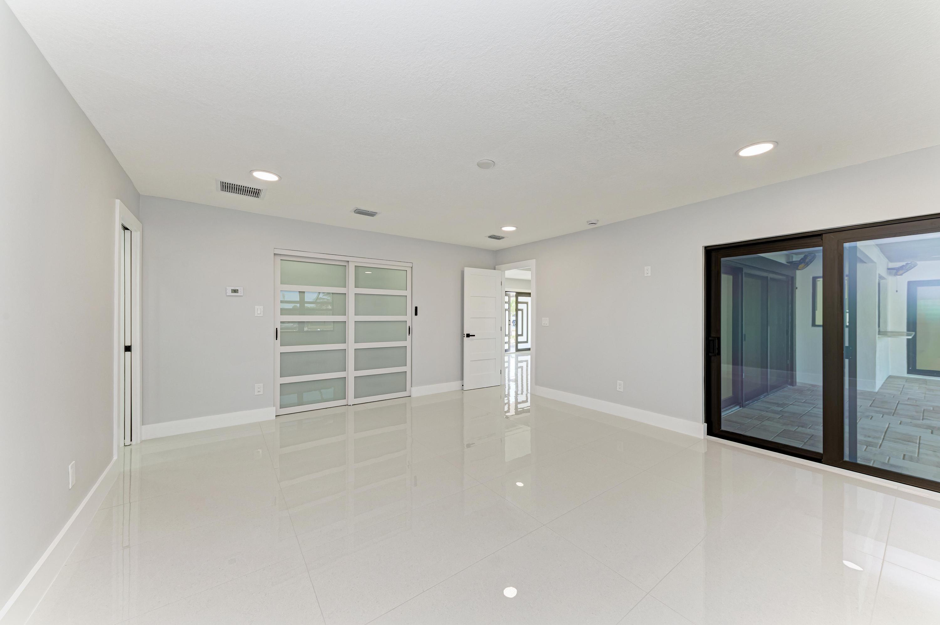 Port Charlotte, Florida, 33952, United States, 4 Bedrooms Bedrooms, ,5 BathroomsBathrooms,Residential,For Sale,2003235