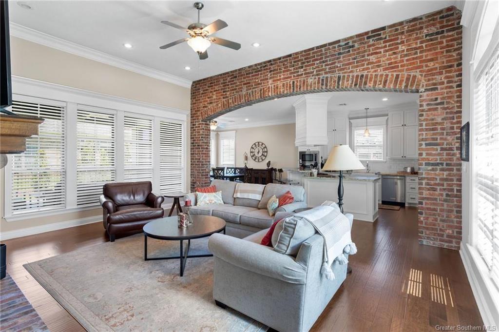 Lake Charles, Louisiana, 70605, United States, 4 Bedrooms Bedrooms, ,4 BathroomsBathrooms,Residential,For Sale,1978756