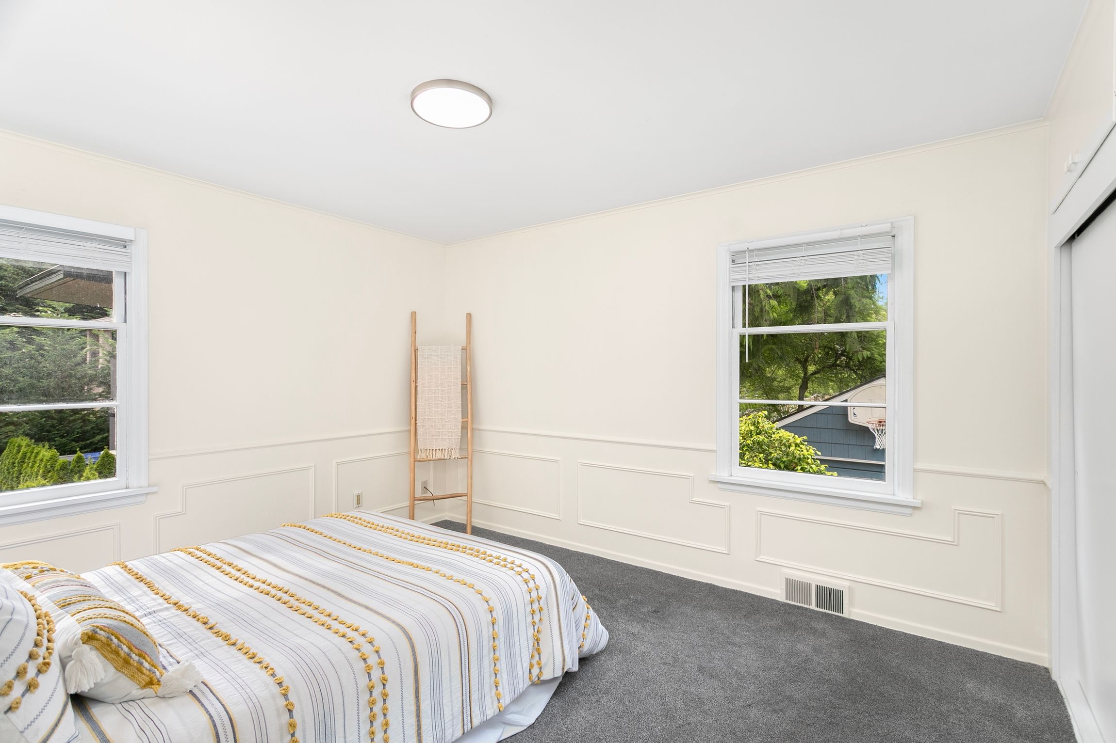  7658 NE 12th St, Medina, WA 98039 - 物件實景