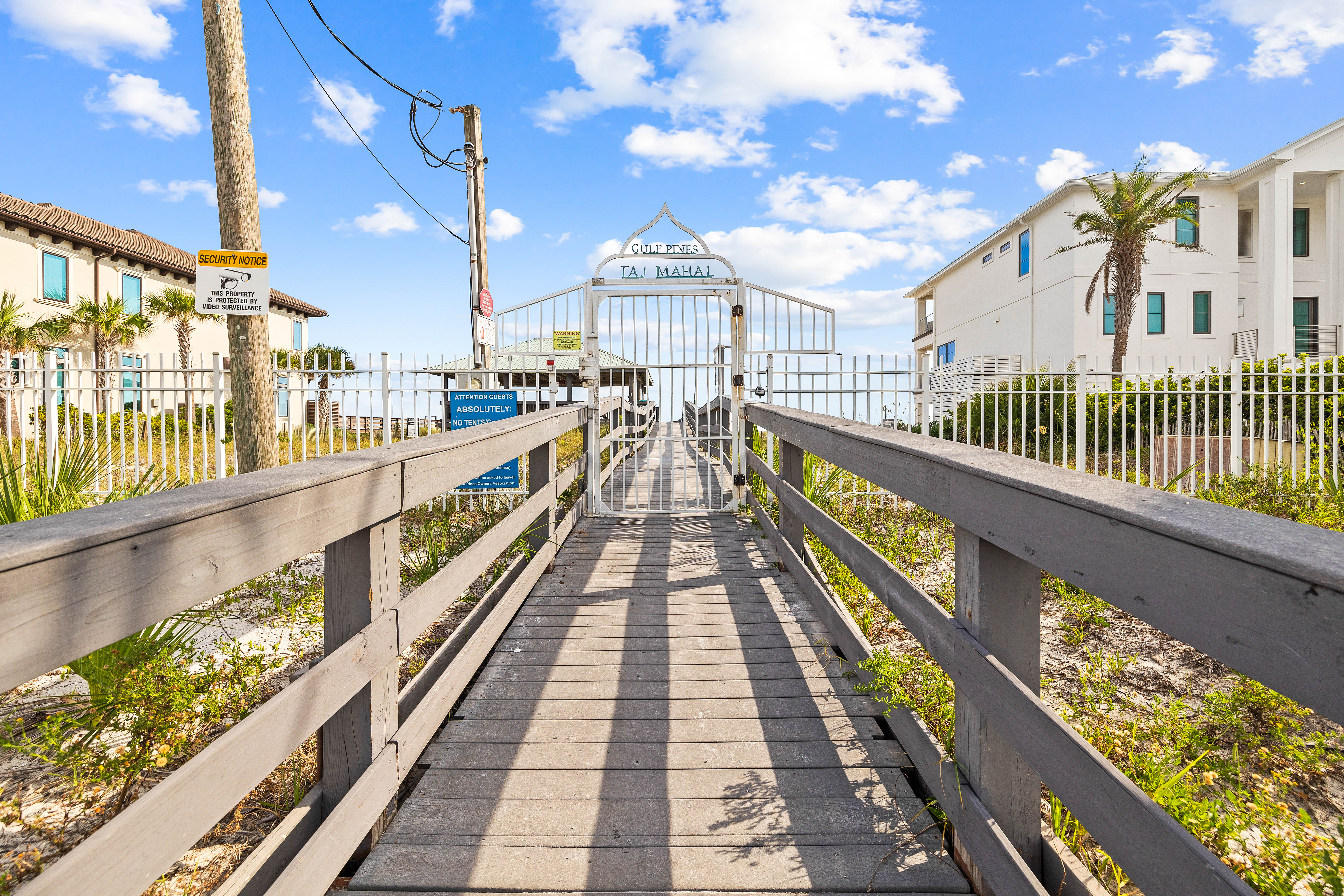  A Coastal Compound for a Life Well-Lived - 物件實景