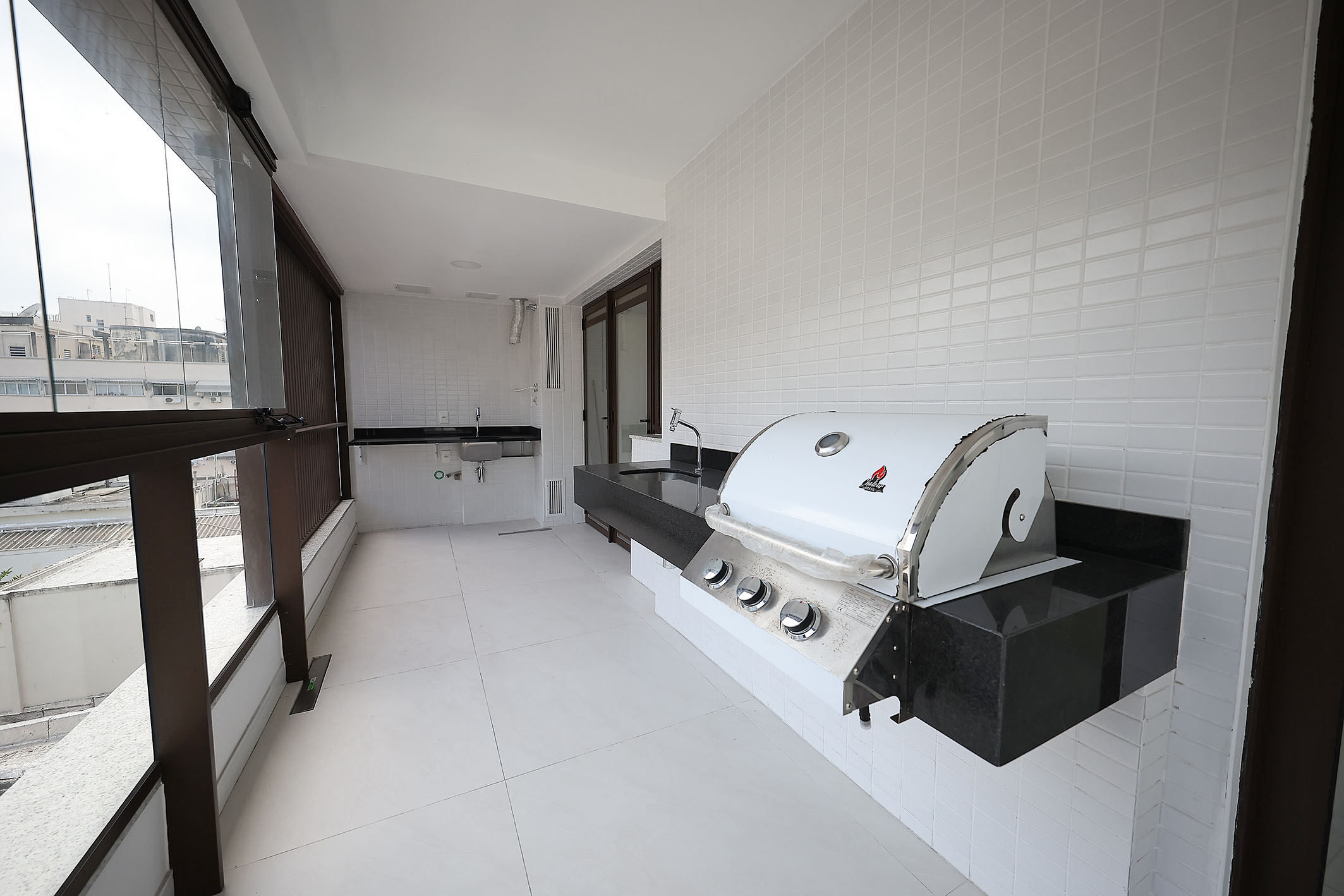  New apartment with three suites and high-end amenities - 物件實景