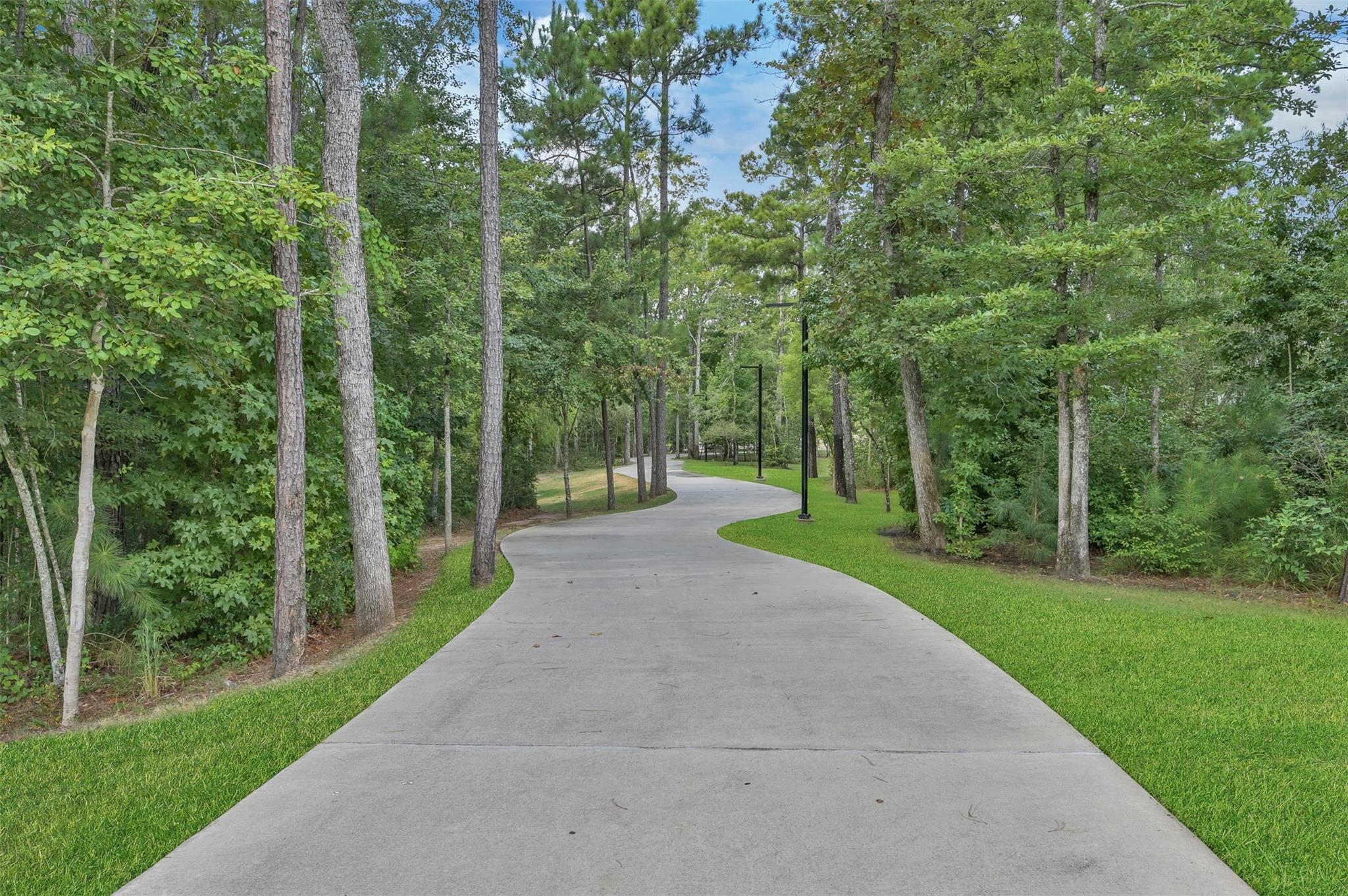 Conroe, Texas, 77318, United States, 5 Bedrooms Bedrooms, ,5 BathroomsBathrooms,Residential,For Sale,2012753