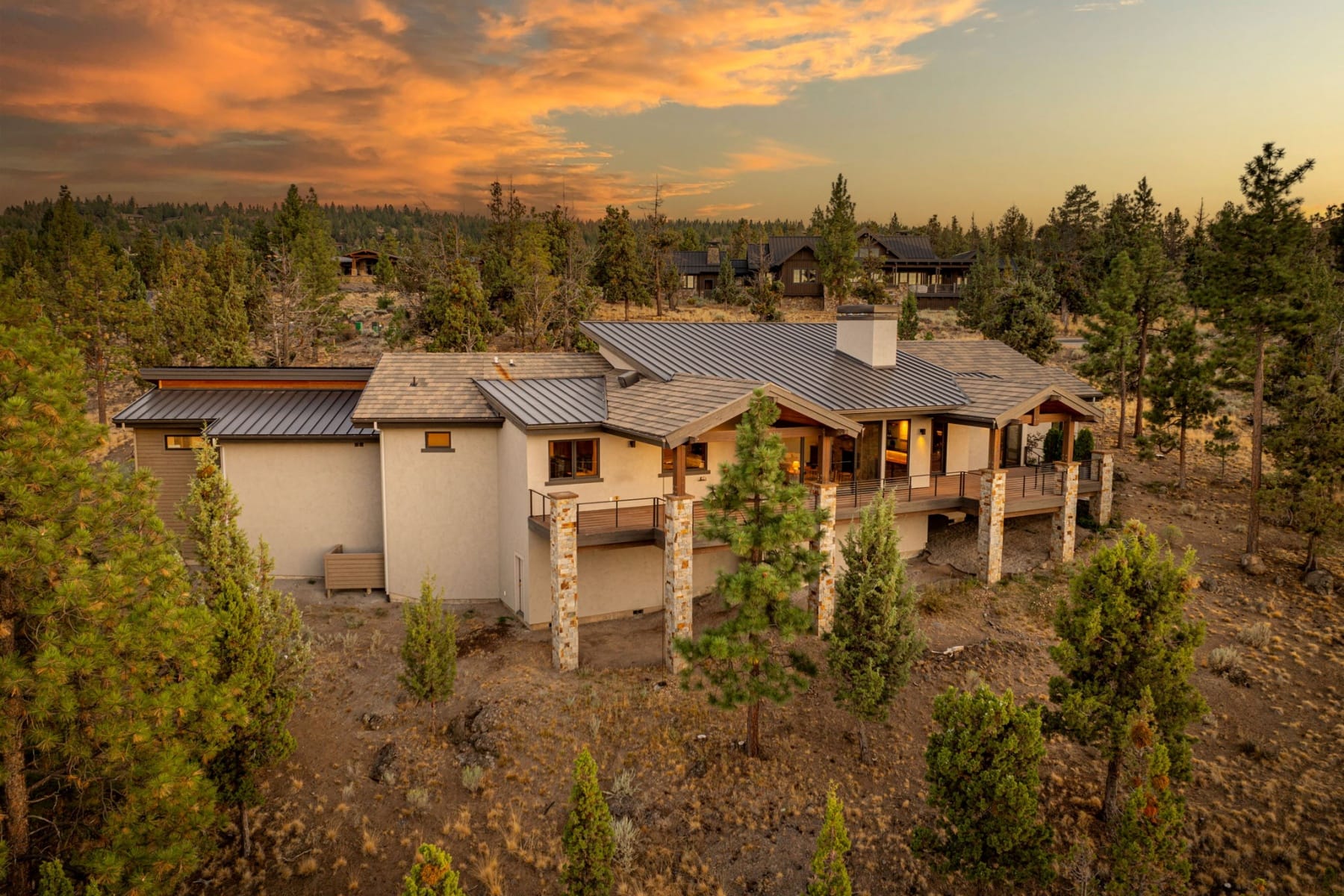  3487 NW Greenleaf Way Bend, OR 97703 - 物件實景