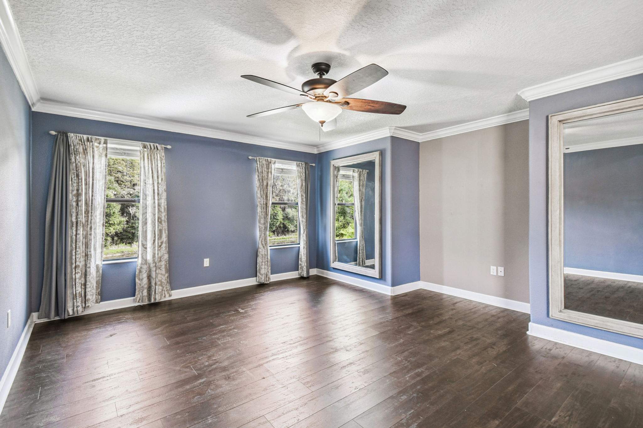 New Port Richey, Florida, 34655, United States, 6 Bedrooms Bedrooms, ,4 BathroomsBathrooms,Residential,For Sale,1980137