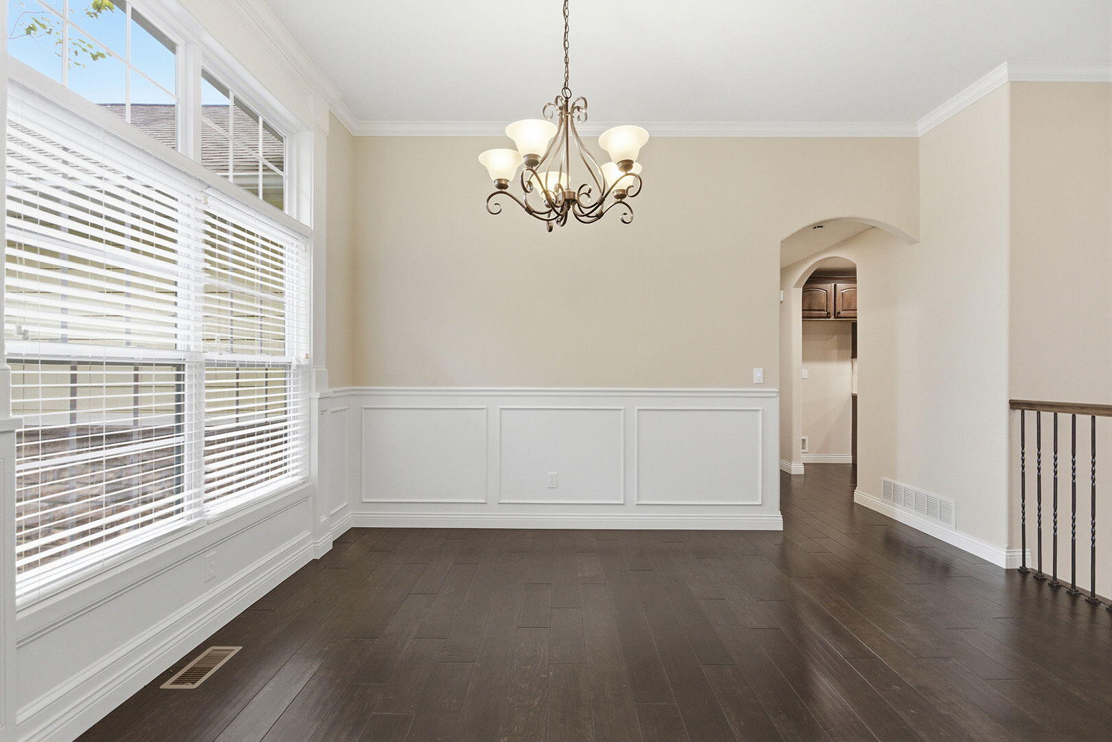 COLUMBIA, Missouri, 65203, United States, 5 Bedrooms Bedrooms, ,3 BathroomsBathrooms,Residential,For Sale,2023724
