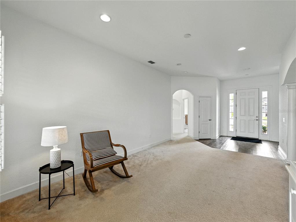 Lakeland, Florida, 33813, United States, 4 Bedrooms Bedrooms, ,3 BathroomsBathrooms,Residential,For Sale,1829235