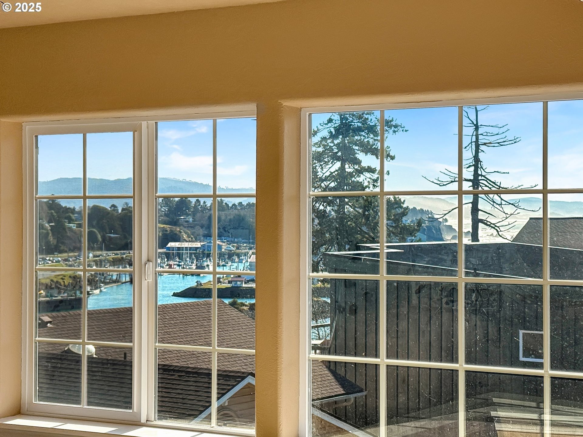 Brookings, Oregon, 97415, United States, 3 Bedrooms Bedrooms, ,2 BathroomsBathrooms,Residential,For Sale,1978372