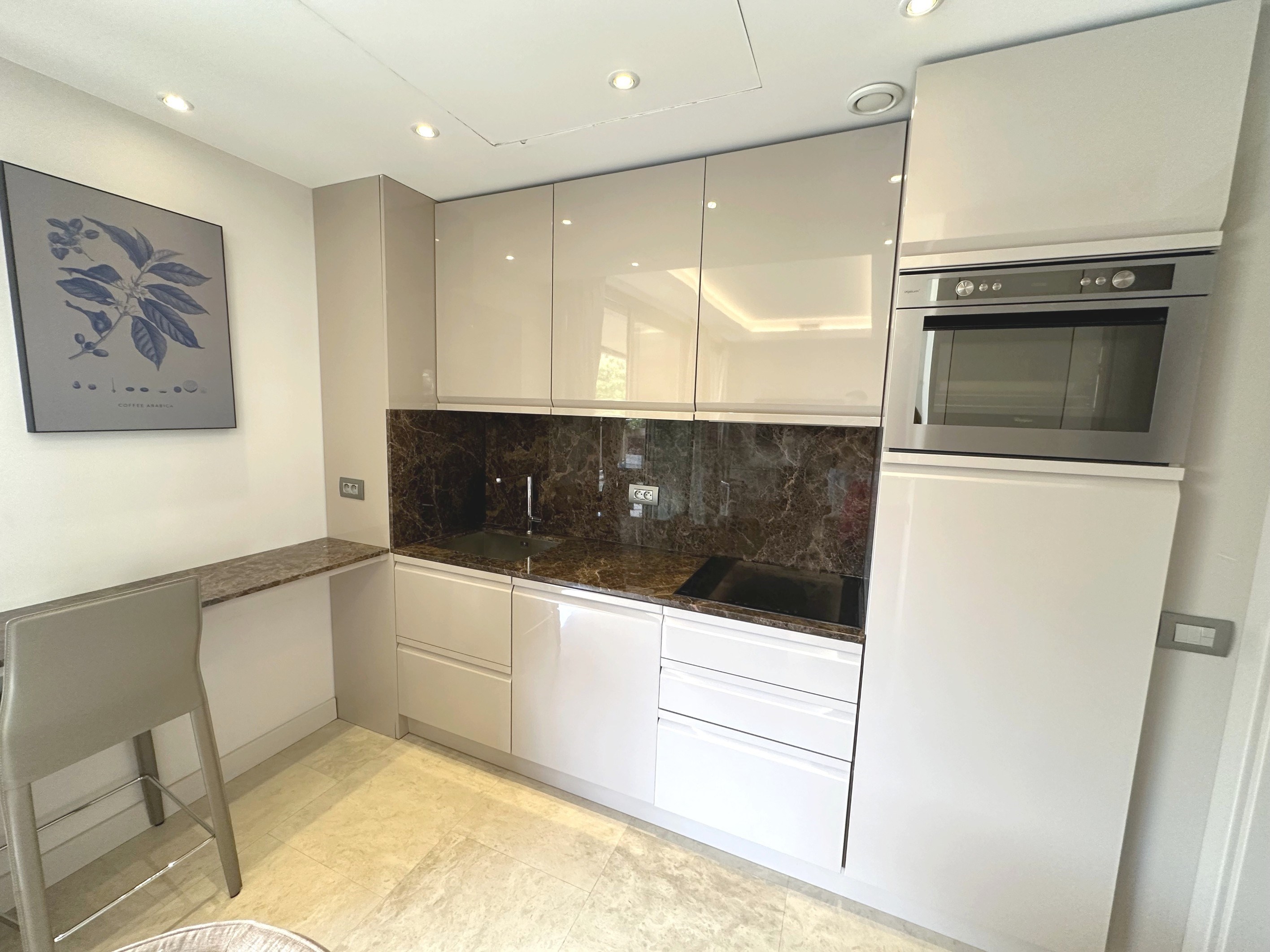  Mirabeau - Renovated 2-room apartment - Carré d