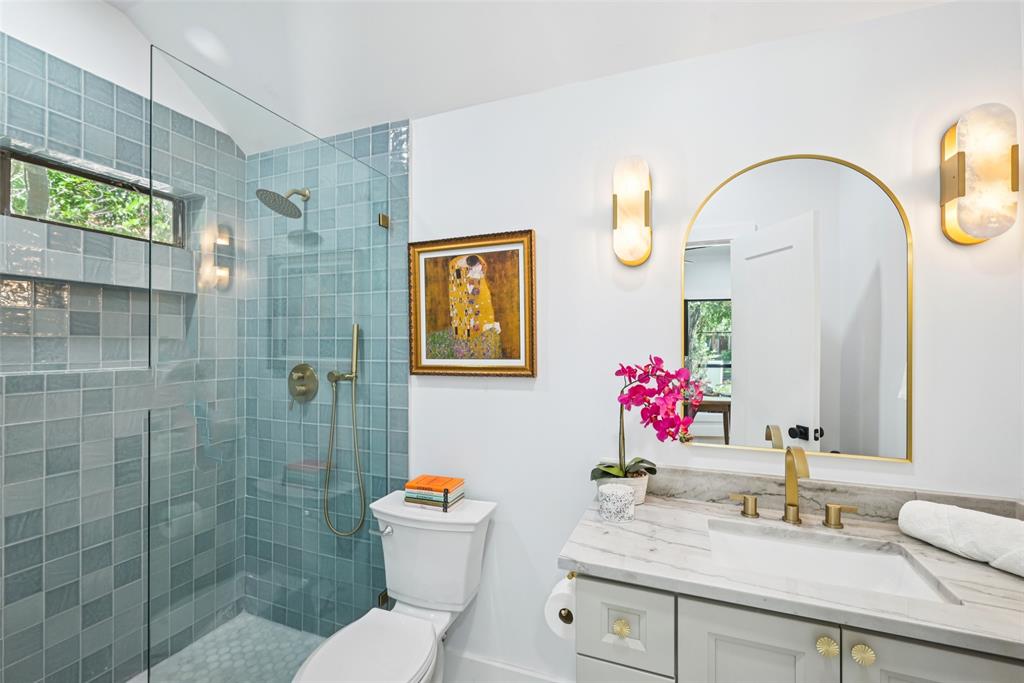 Dallas, Texas, 75248, United States, 4 Bedrooms Bedrooms, ,4 BathroomsBathrooms,Residential,For Sale,1900656