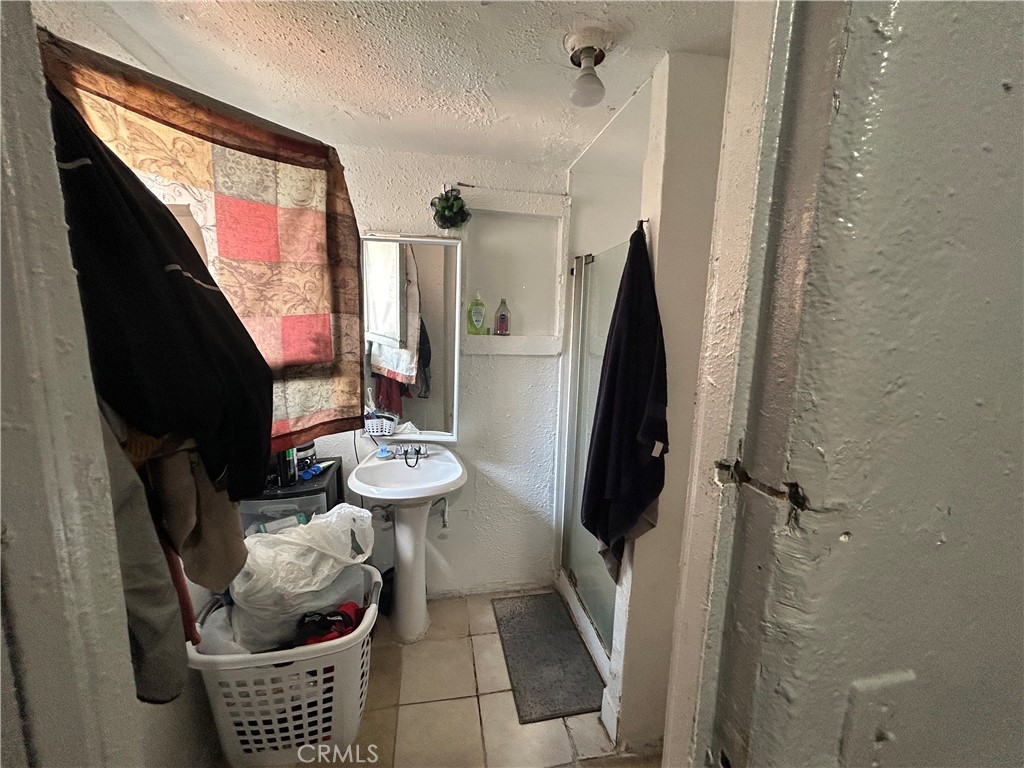 Los Angeles, California, 90011, United States, ,Residential,For Sale,2007554