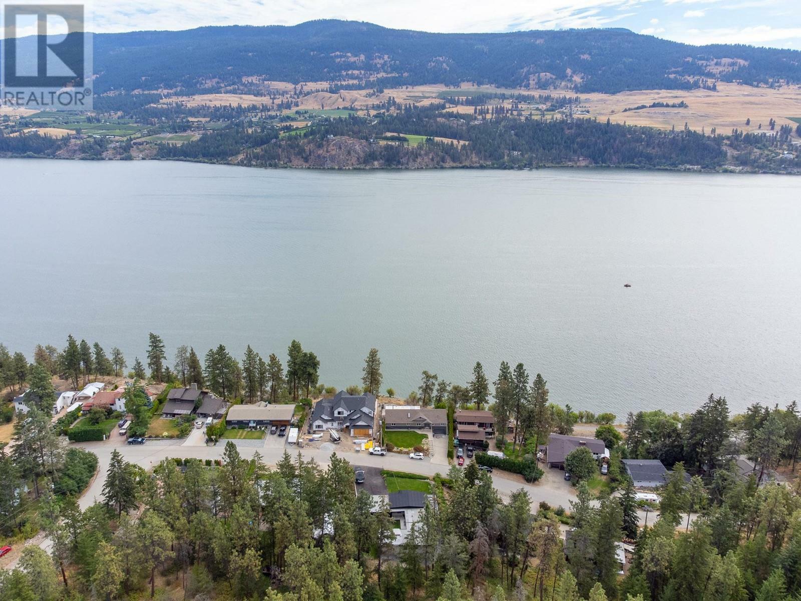 LAKE COUNTRY, British Columbia, V4V 2G9, CA, 5 Bedrooms Bedrooms, ,3 BathroomsBathrooms,Residential,For Sale,1837483