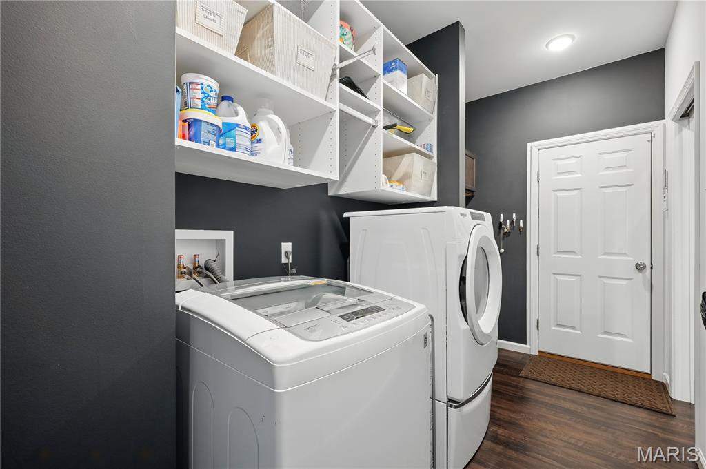 St Charles, Missouri, 63301, United States, 4 Bedrooms Bedrooms, ,3 BathroomsBathrooms,Residential,For Sale,1997020