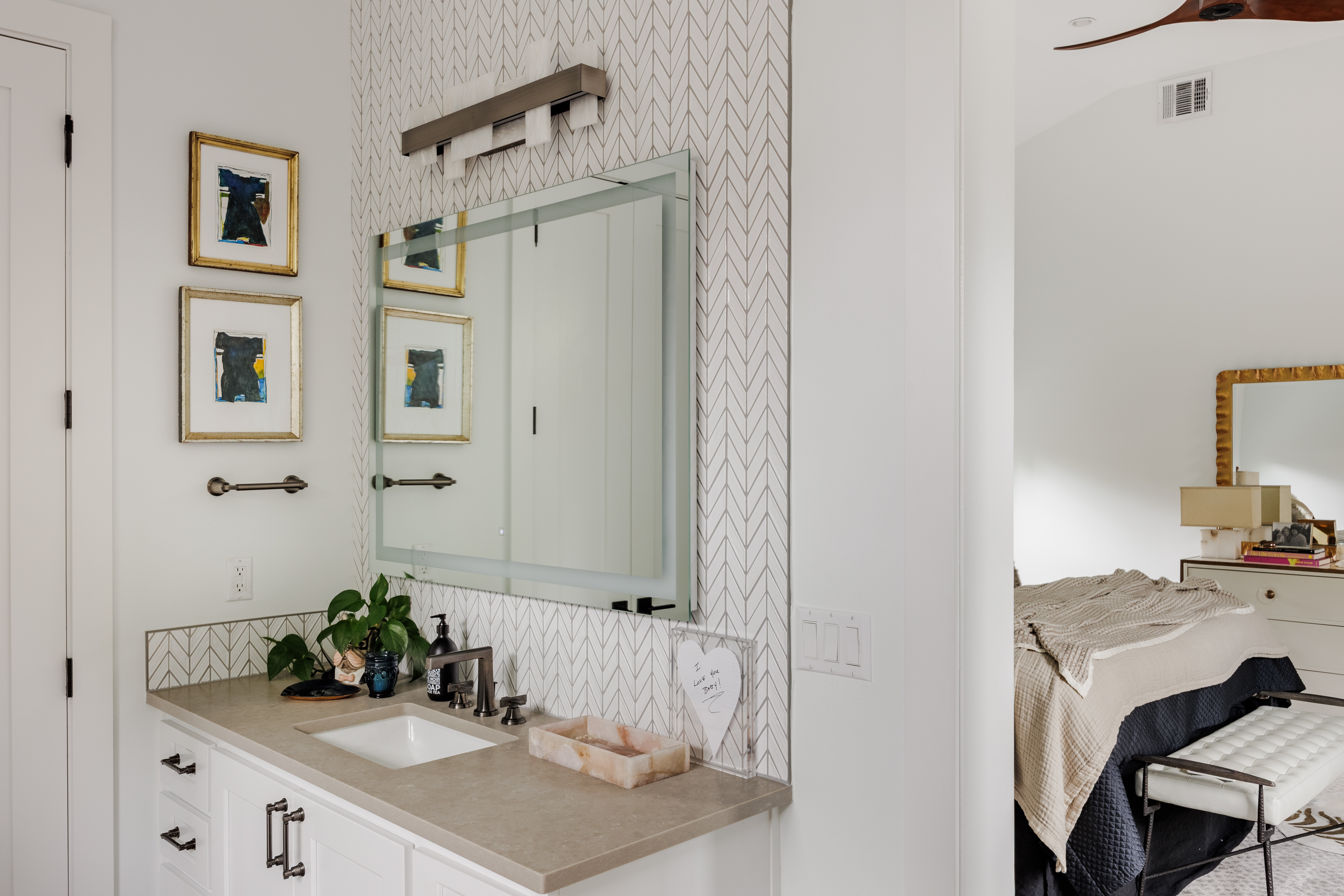  Sophisticated Barton Hills Home Balancing Lively Entertaining with Quiet Retreat - 物件實景