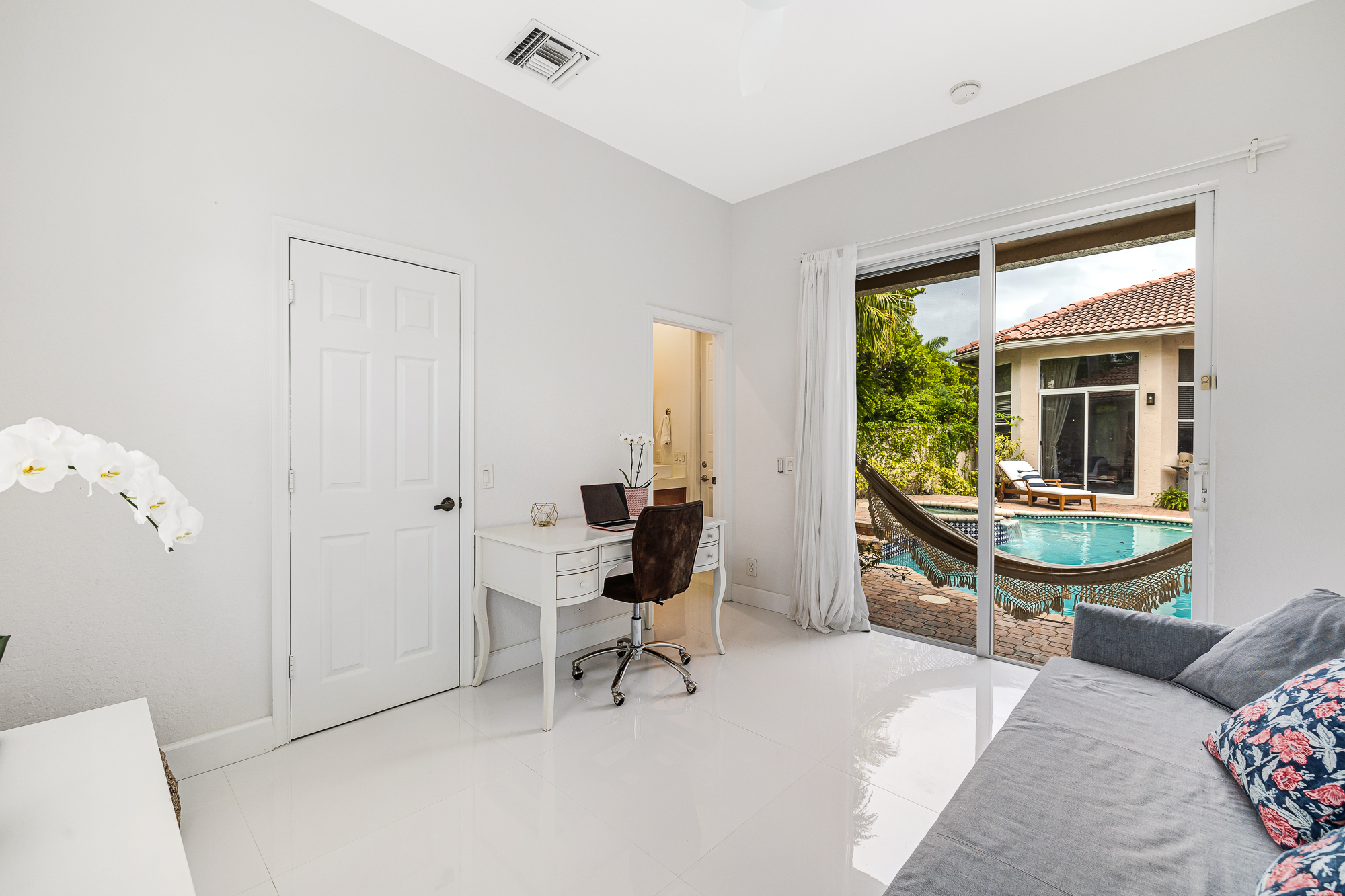  1604 Victoria Pointe Ln, Weston, FL, 33327 - 物件實景