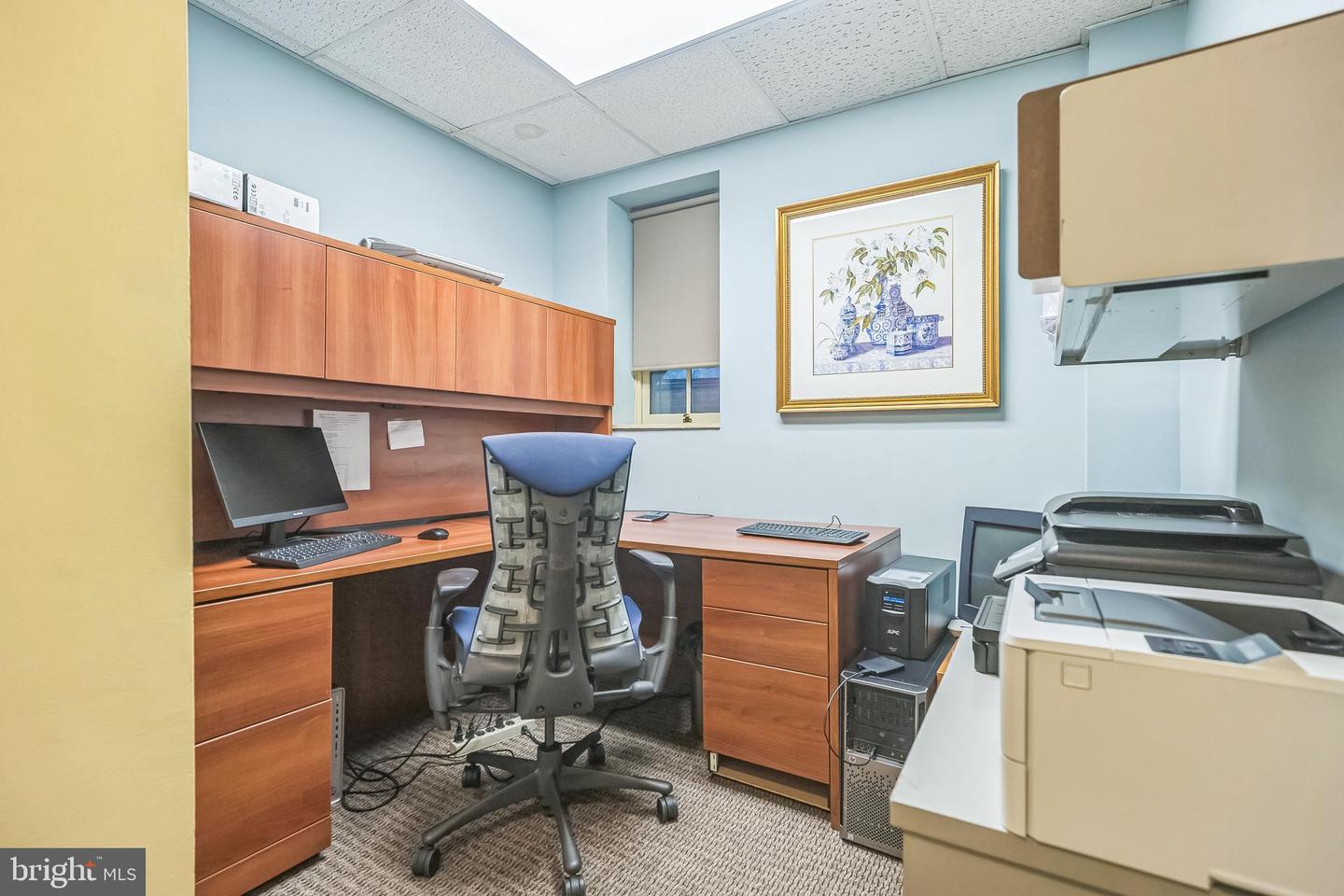 Philadelphia, Pennsylvania, 19103, United States, ,Residential,For Sale,1903580