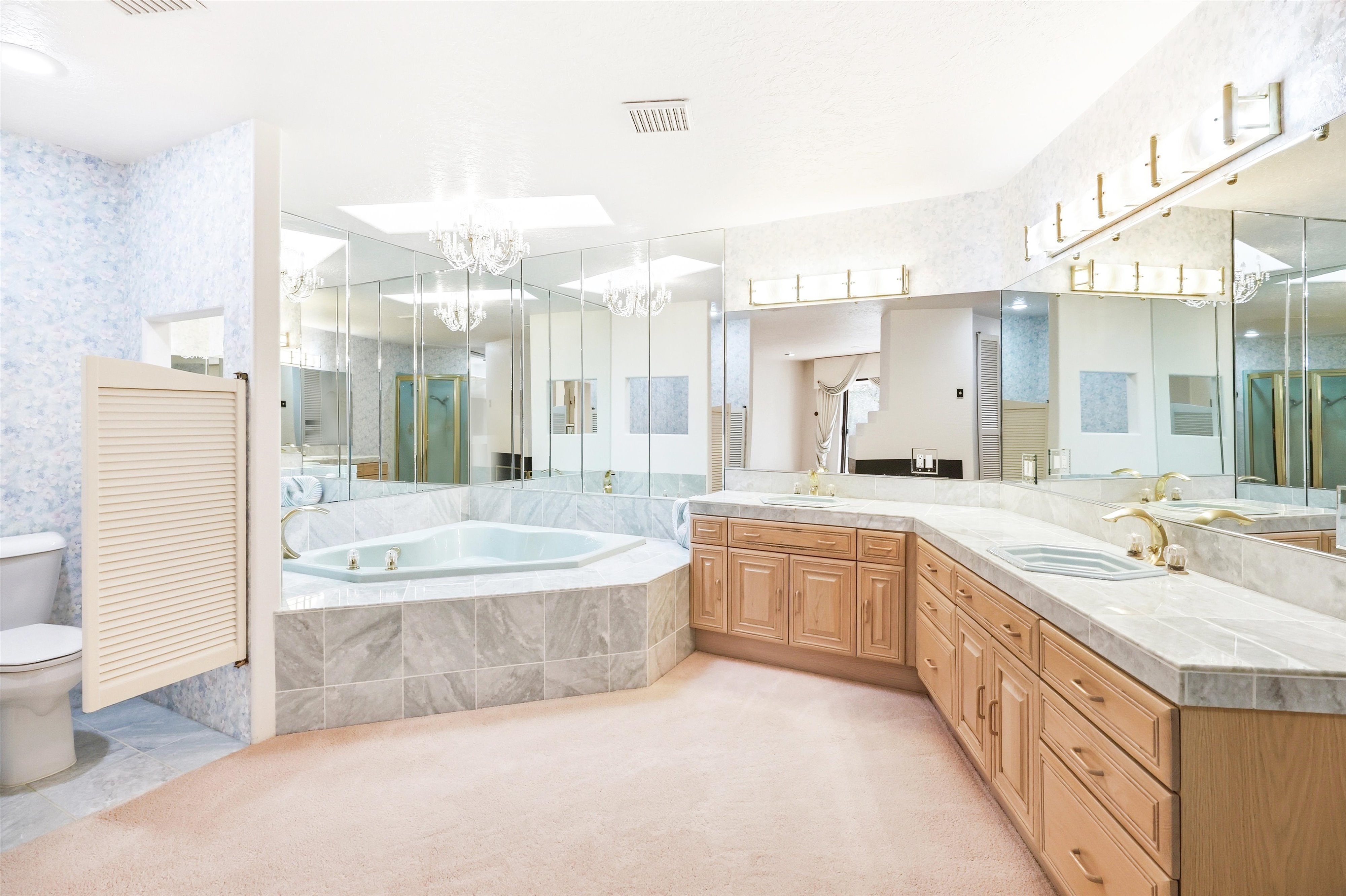  1255 Country Club Rd - 物件實景