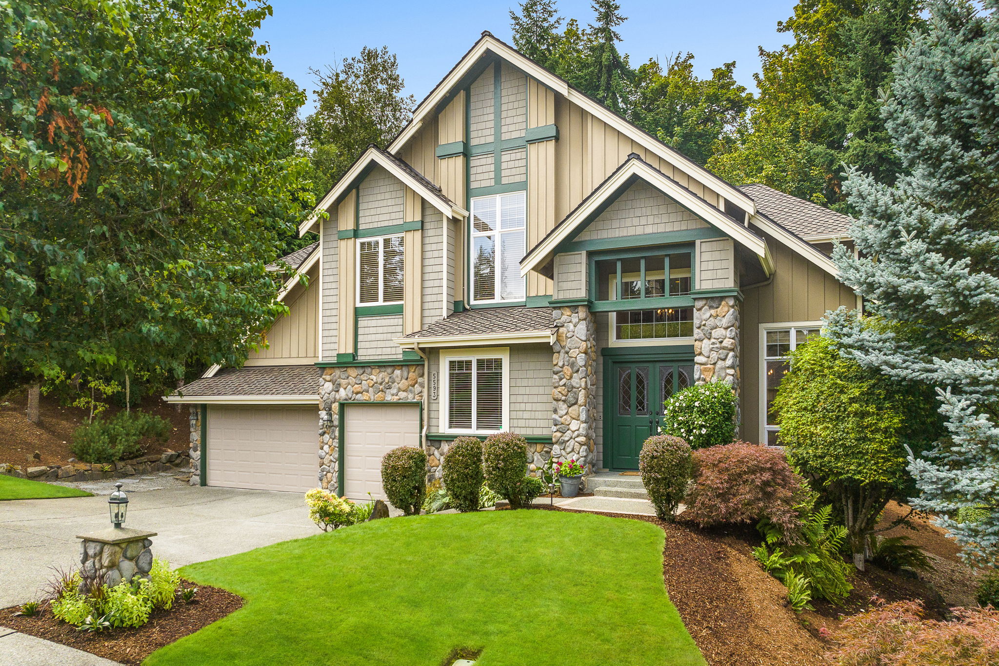 5593 178TH AVENUE SE, BELLEVUE, Washington, 98006, United States, 4 Bedrooms Bedrooms, ,3 BathroomsBathrooms,Residential,For Sale,5593 178TH AVENUE SE,1430847