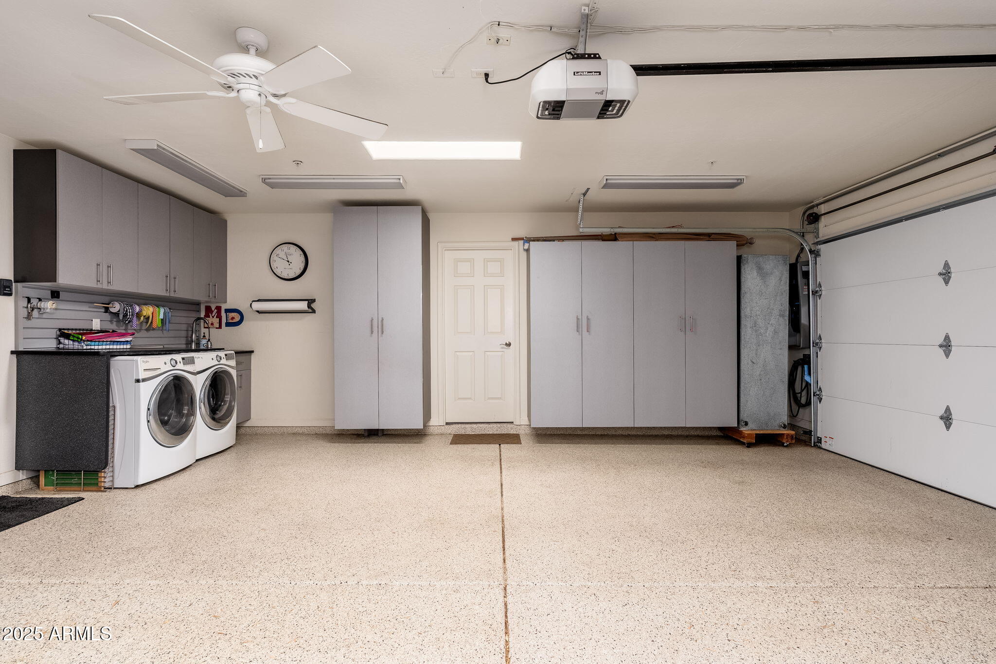 Scottsdale, Arizona, 85260, United States, 3 Bedrooms Bedrooms, ,3 BathroomsBathrooms,Residential,For Sale,1991729