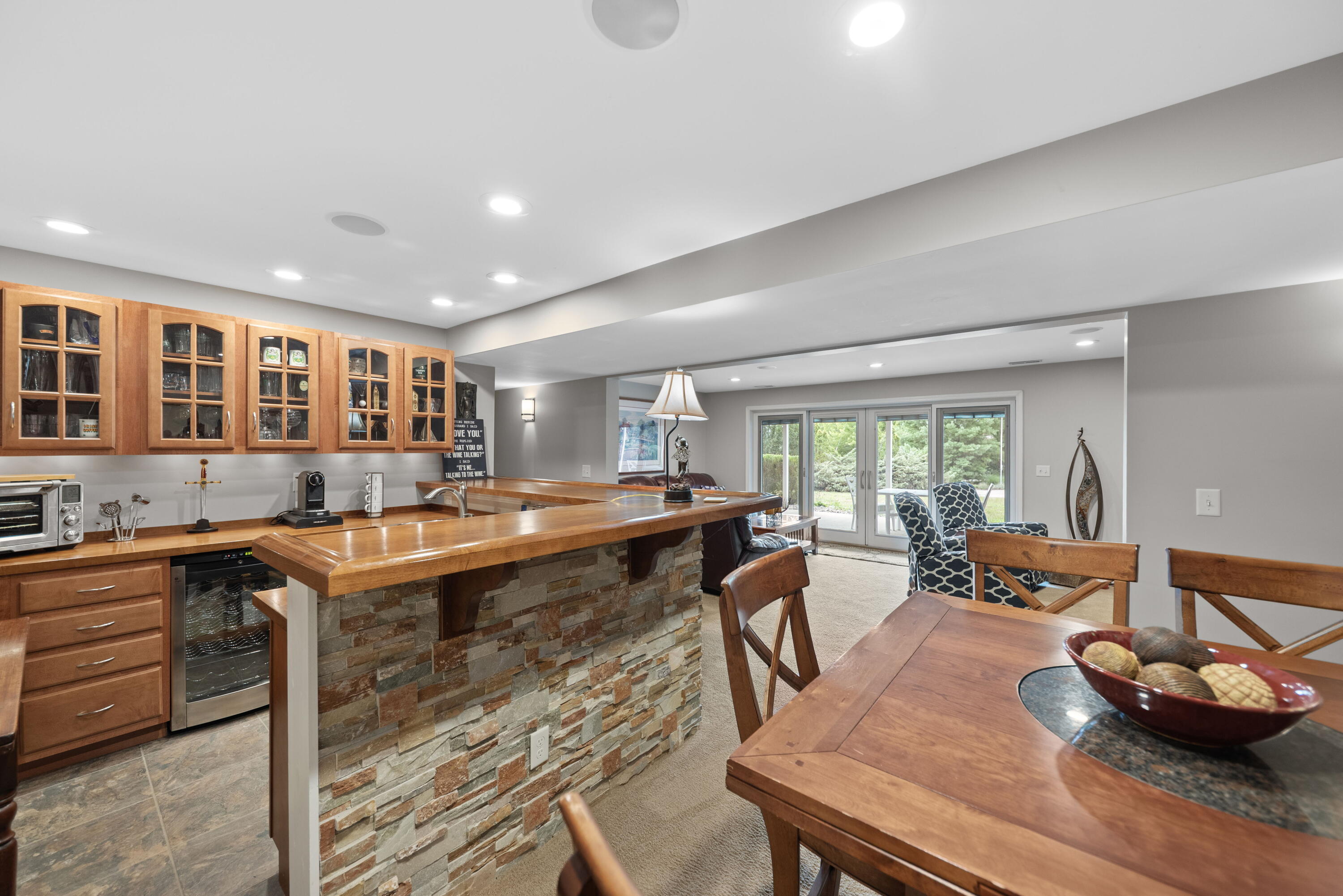 New Buffalo, Michigan, 49117, United States, 5 Bedrooms Bedrooms, ,4 BathroomsBathrooms,Residential,For Sale,1941024