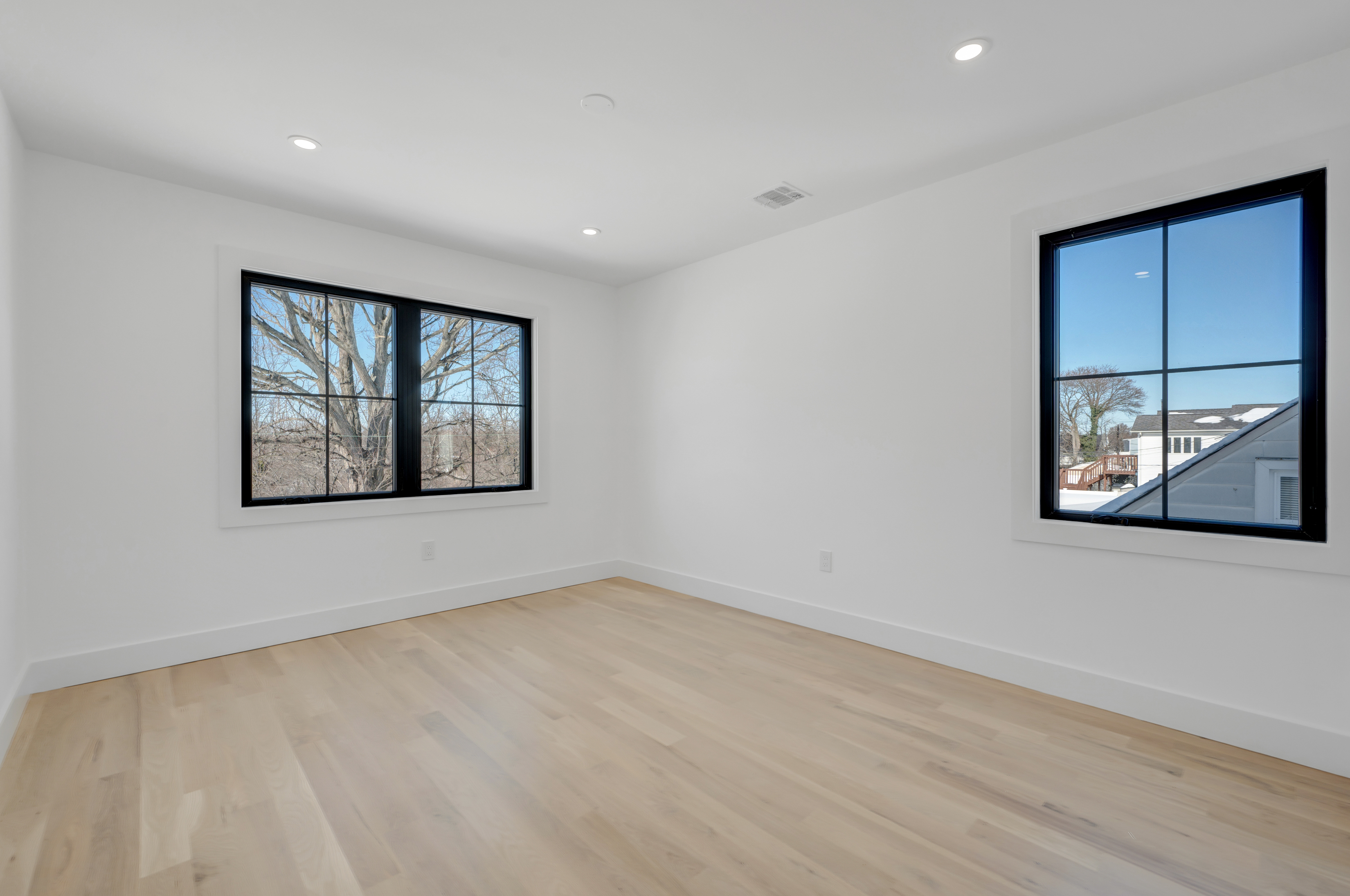  38 Pond Lane, Levittown, NY, 11756 - 物件實景