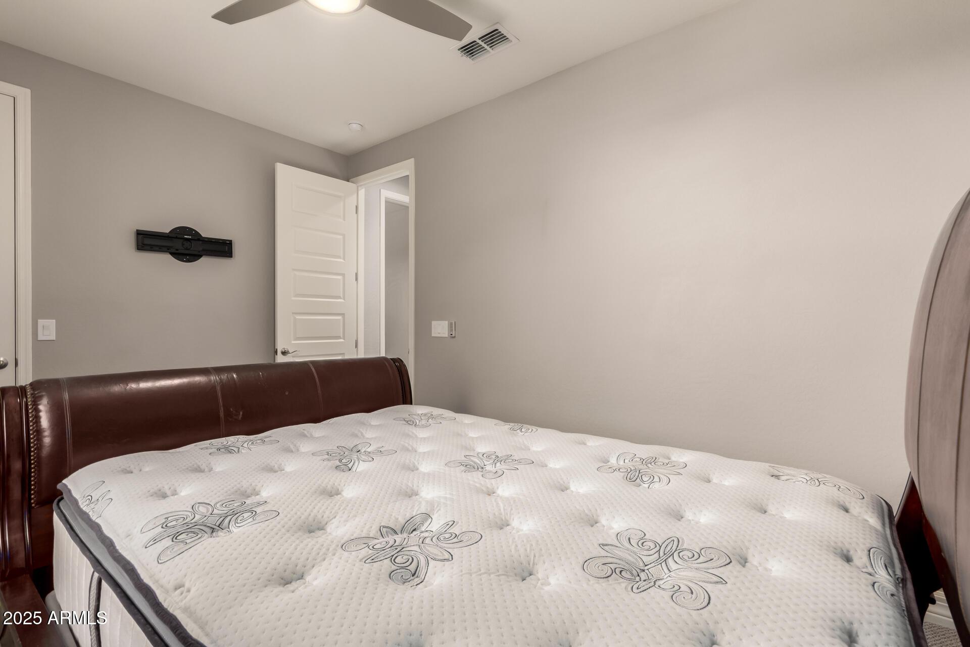 Phoenix, Arizona, 85085, United States, 4 Bedrooms Bedrooms, ,3 BathroomsBathrooms,Residential,For Sale,1937204