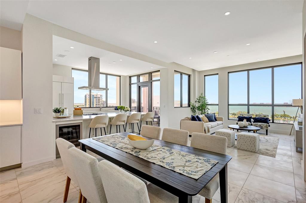 Sarasota, Florida, 34236, United States, 3 Bedrooms Bedrooms, ,4 BathroomsBathrooms,Residential,For Sale,1828539