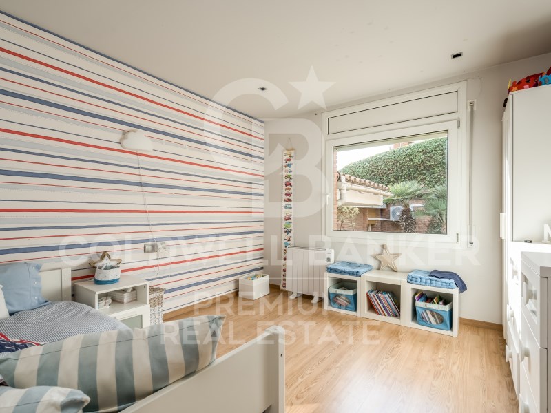 Cerdanyola del Vallès, Catalonia, ES, 4 Bedrooms Bedrooms, ,4 BathroomsBathrooms,Residential,For Sale,1481716