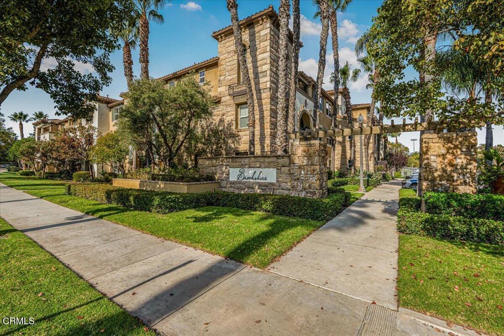 Camarillo, California, 93012, United States, 2 Bedrooms Bedrooms, ,2 BathroomsBathrooms,Residential,For Sale,2000520