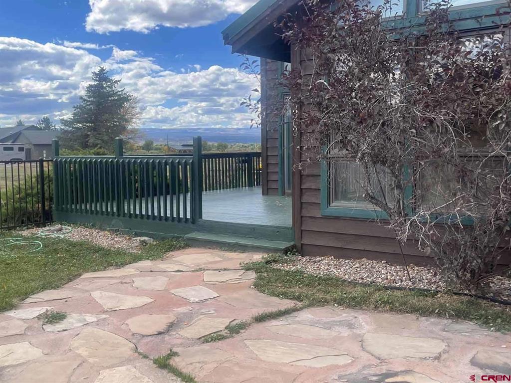 Montrose, Colorado, 81401, United States, 3 Bedrooms Bedrooms, ,2 BathroomsBathrooms,Residential,For Sale,1991802