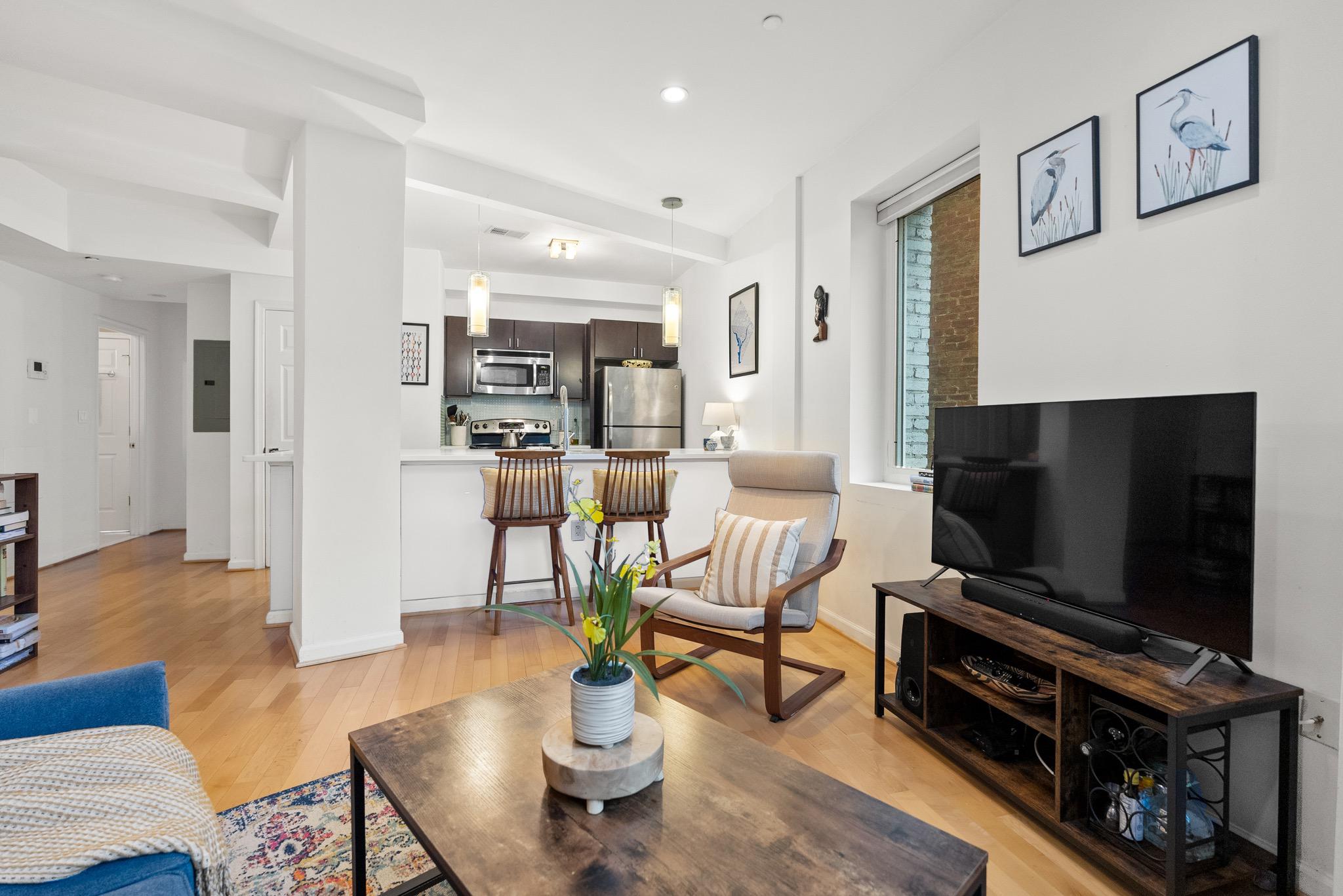  329 Rhode Island Avenue NE, Washington, DC, 20002 - 物件實景