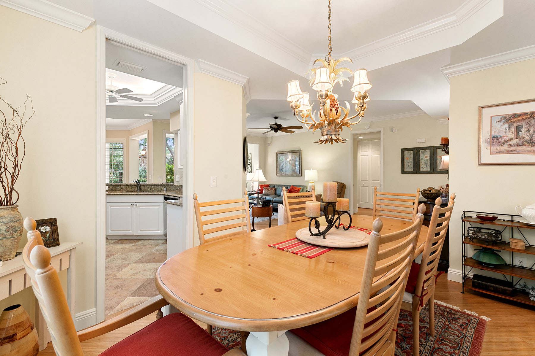  PELICAN BAY - COVINGTON ROW - 物件實景