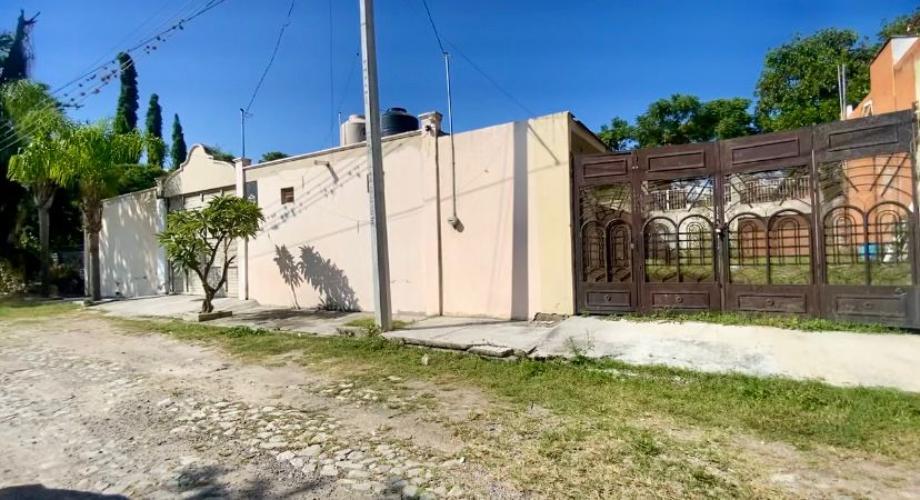 Chapala, Jalisco, 45900, Mexico, 2 Bedrooms Bedrooms, ,3 BathroomsBathrooms,Residential,For Sale,1994866