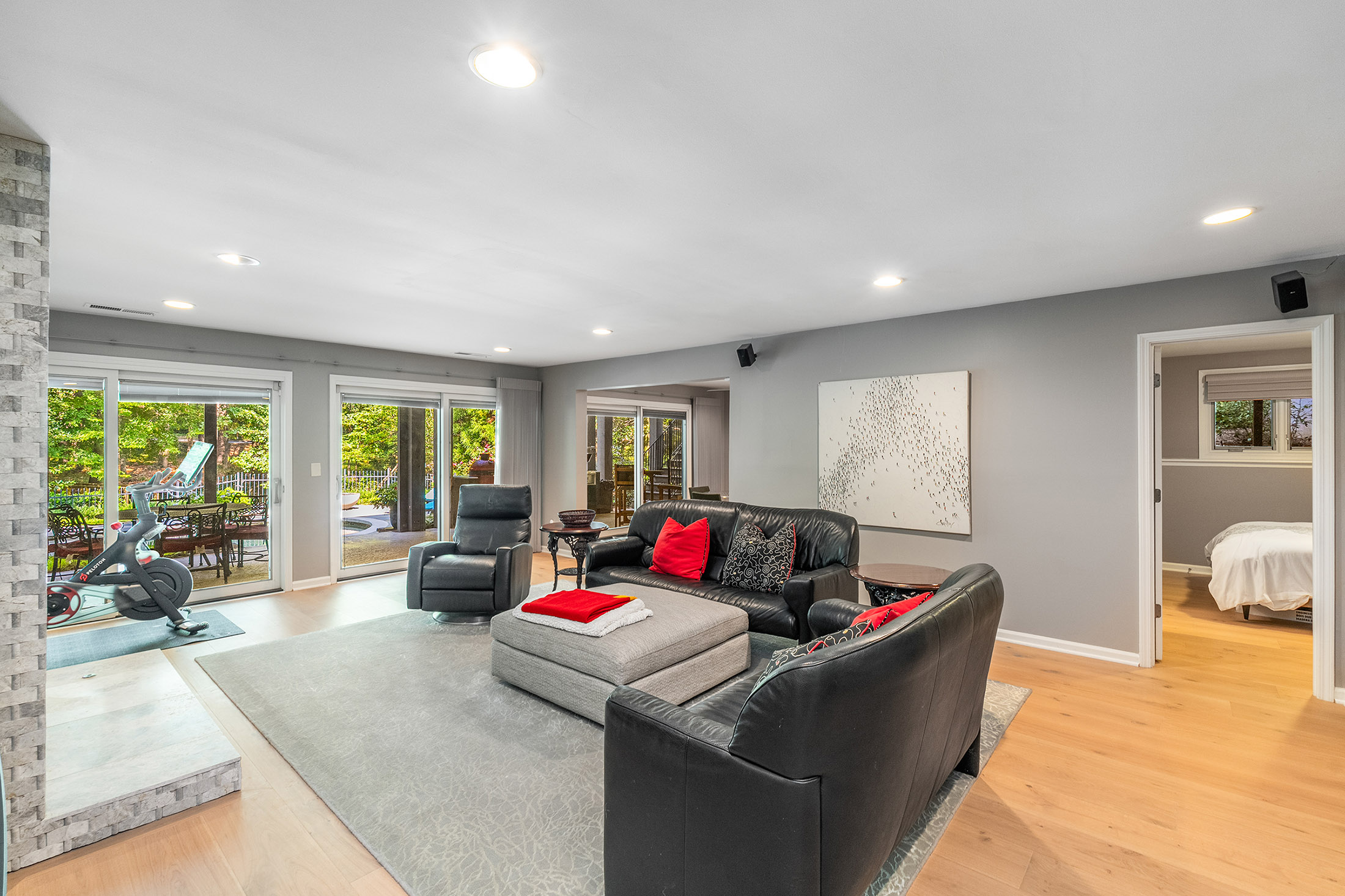  Expanded and Renovated Contemporary Vinings Home - 物件實景