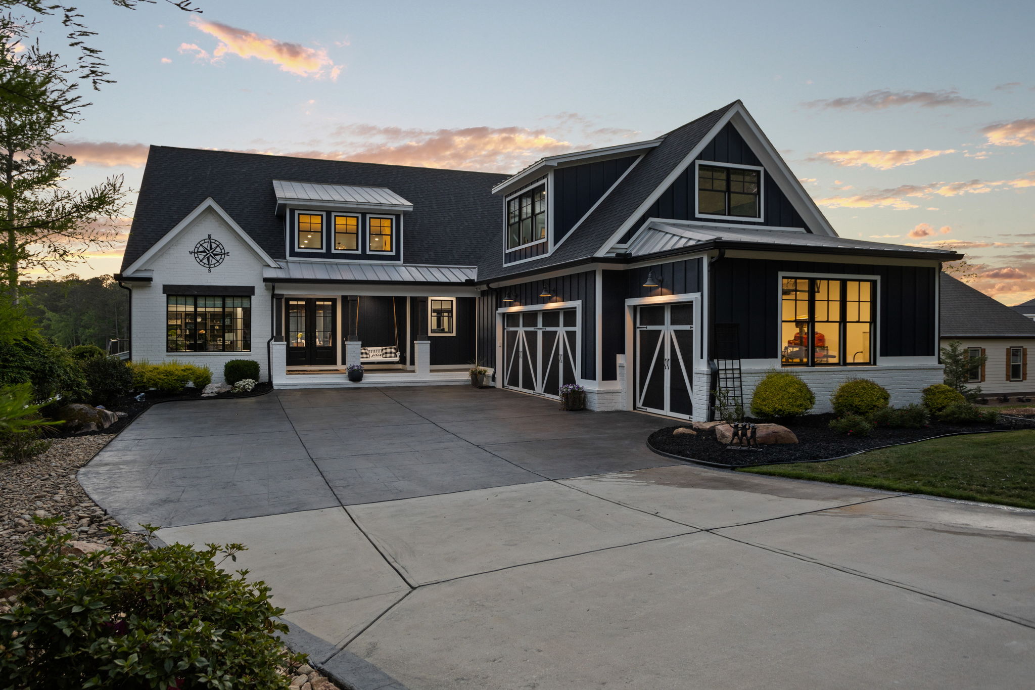 376 Abercrombie Point 