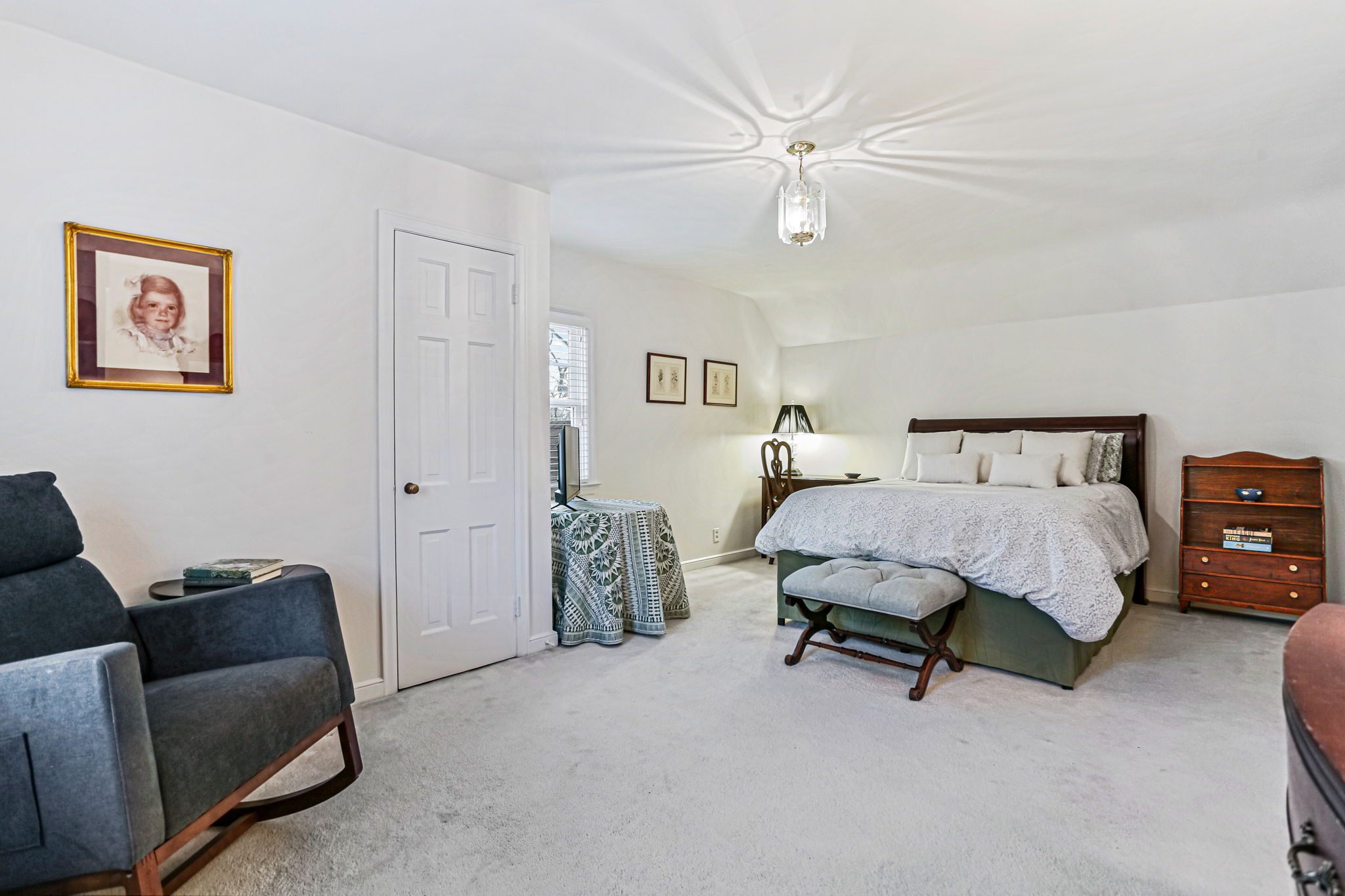  Beautifully Maintained 4BR Gem in Desirable Stratfield - 物件實景