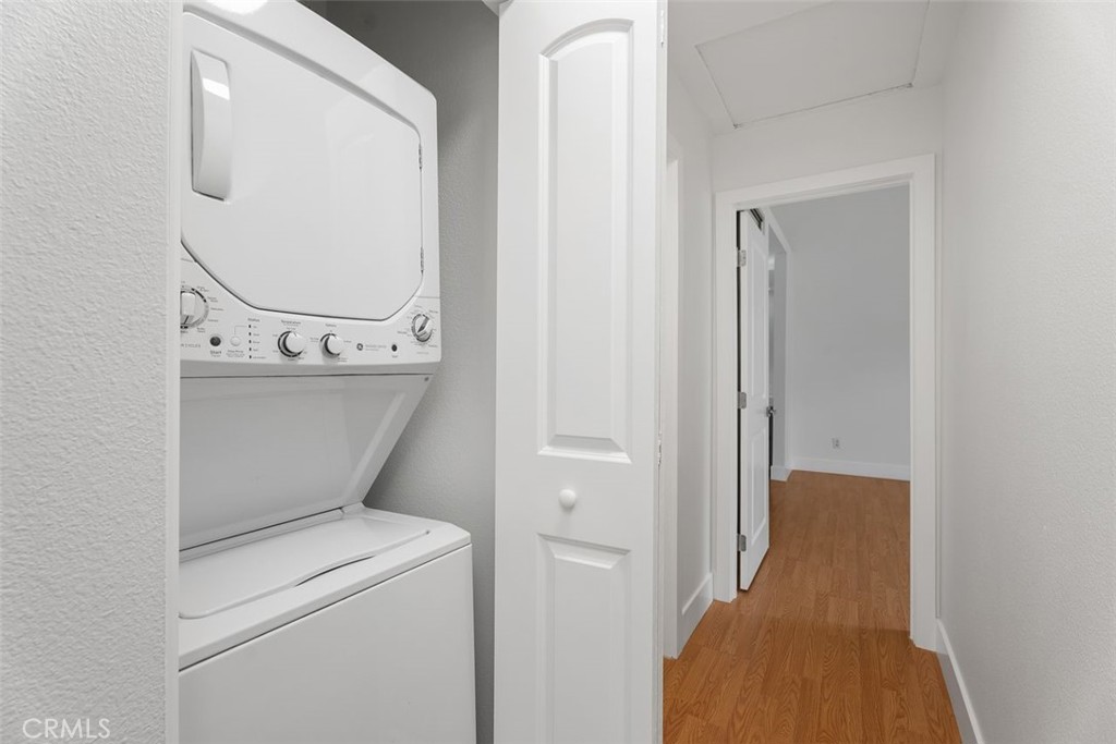 Irvine, California, 92614, United States, 2 Bedrooms Bedrooms, ,2 BathroomsBathrooms,Residential,For Sale,1901676