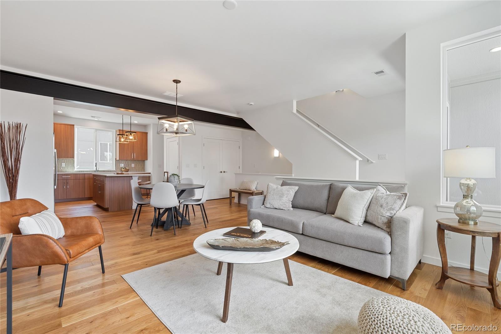 Denver, Colorado, 80231, United States, 3 Bedrooms Bedrooms, ,4 BathroomsBathrooms,Residential,For Sale,1875384