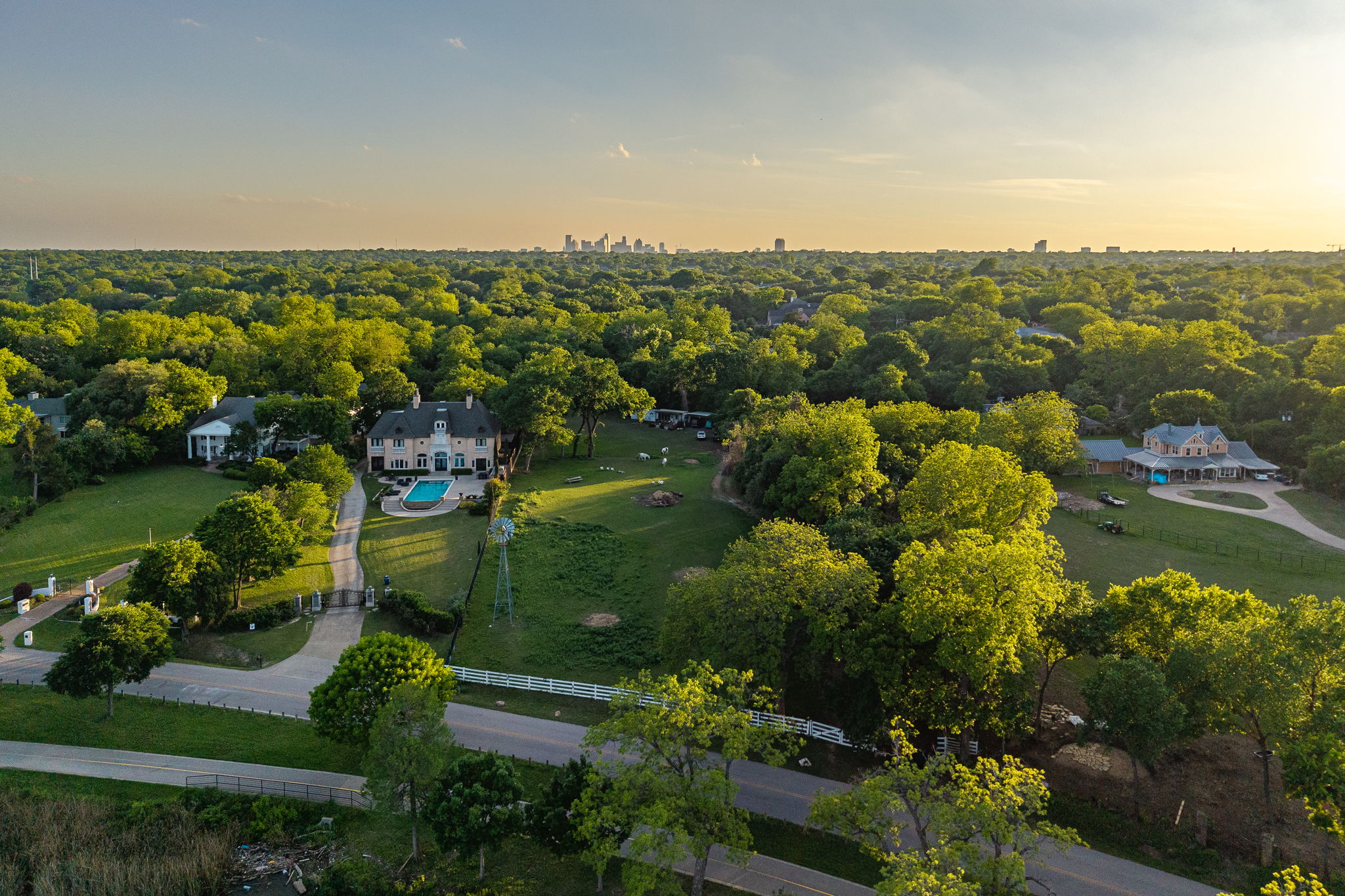  2.2 Acres Overlooking White Rock Lake - 物件實景