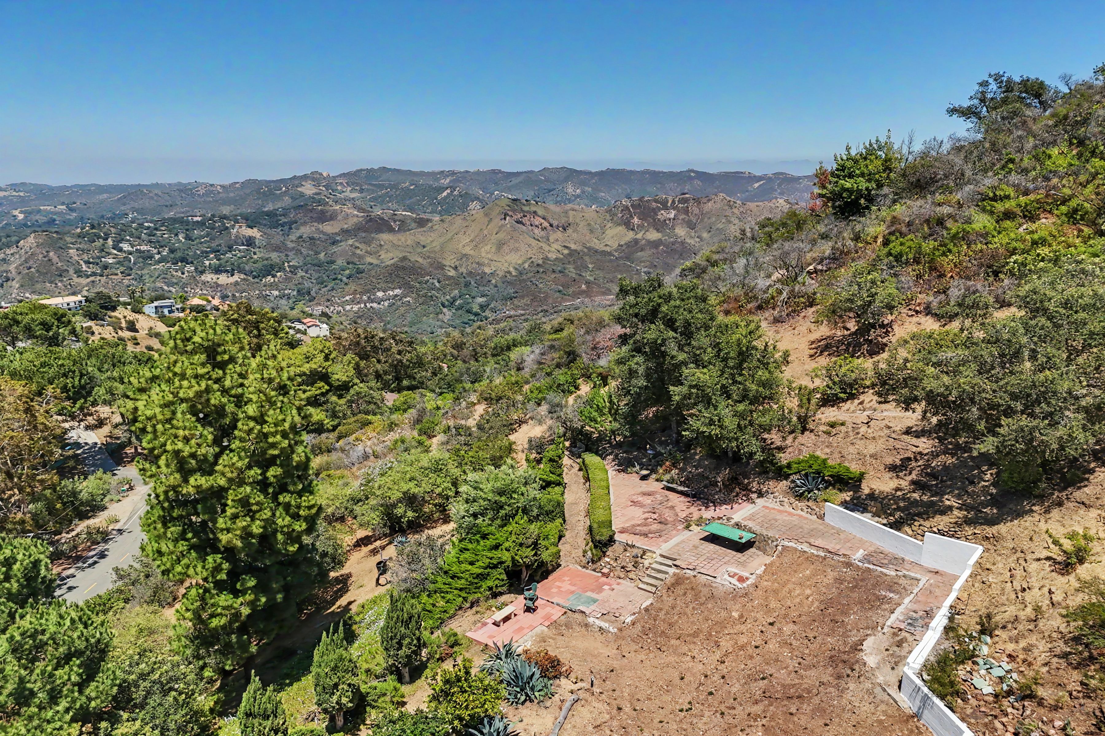  2188 Tuna Canyon Rd - 物件實景