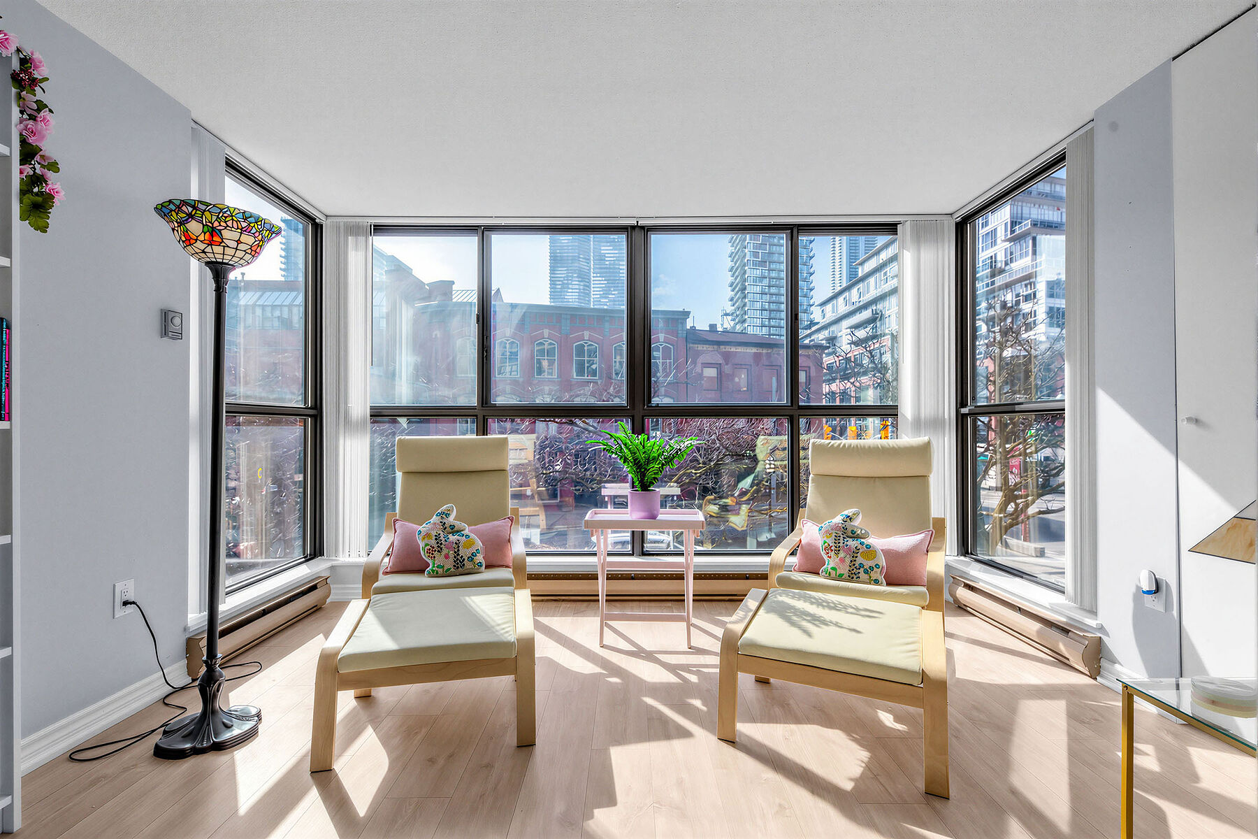  Boutique Condo, Market Square - 物件實景