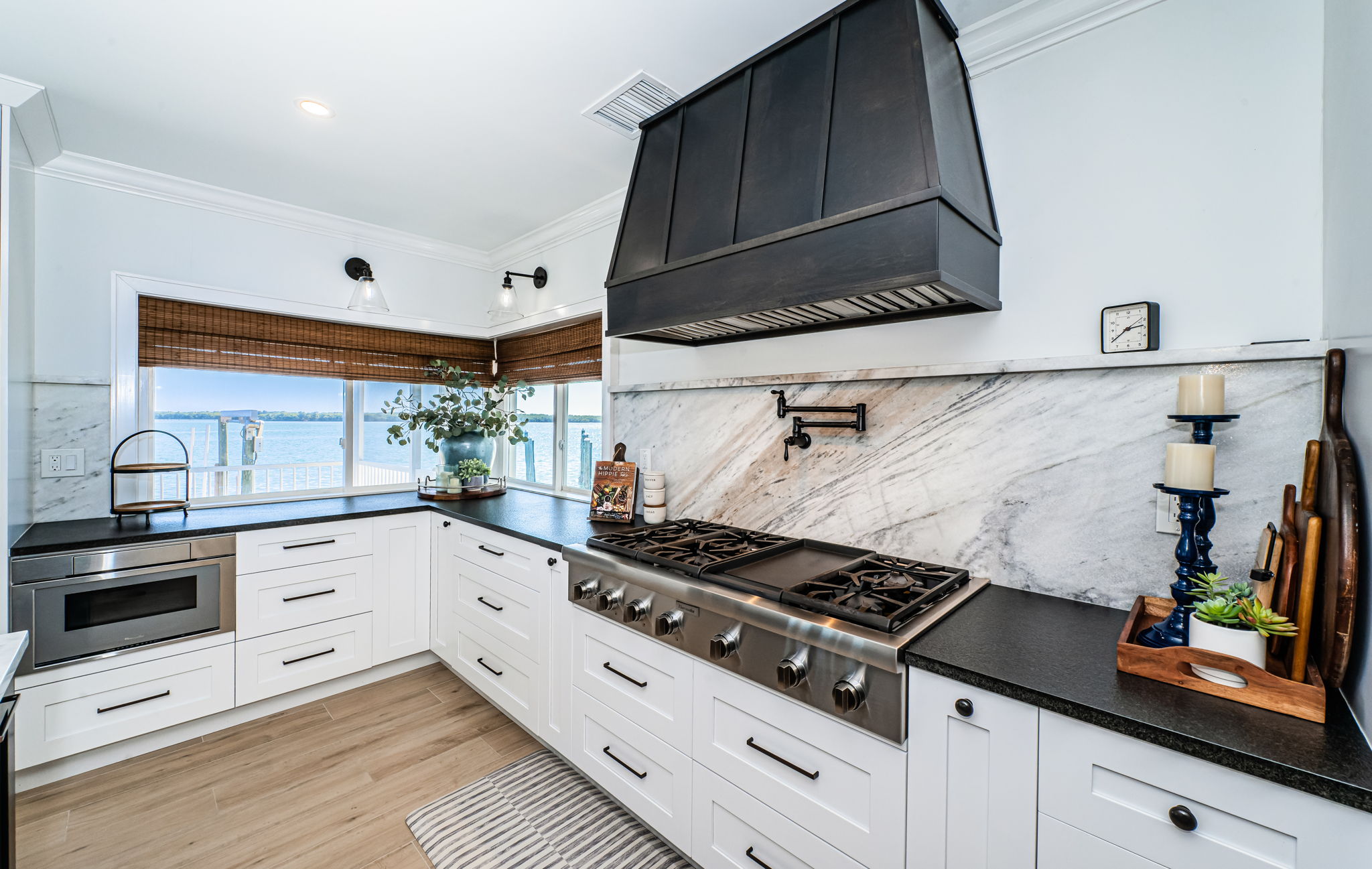 St Petersburg, Florida, 33715, United States, 4 Bedrooms Bedrooms, ,6 BathroomsBathrooms,Residential,For Sale,1978713