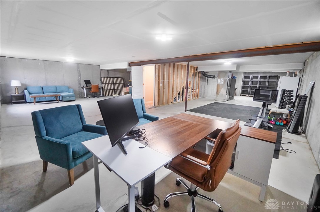 Yellow Springs Vlg, Ohio, 45387, United States, 3 Bedrooms Bedrooms, ,2 BathroomsBathrooms,Residential,For Sale,1906404