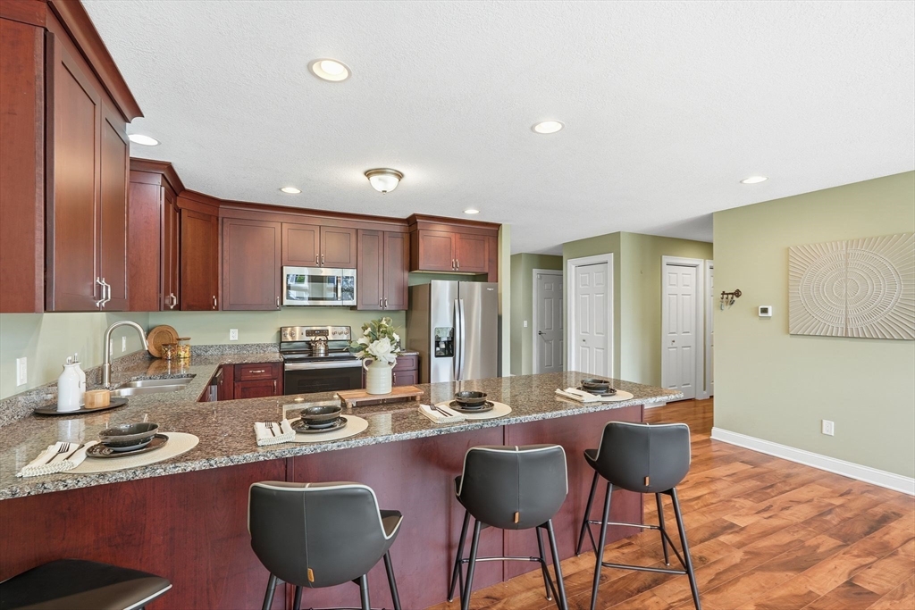 Wilbraham, Massachusetts, 01095, United States, 2 Bedrooms Bedrooms, ,2 BathroomsBathrooms,Residential,For Sale,1995815