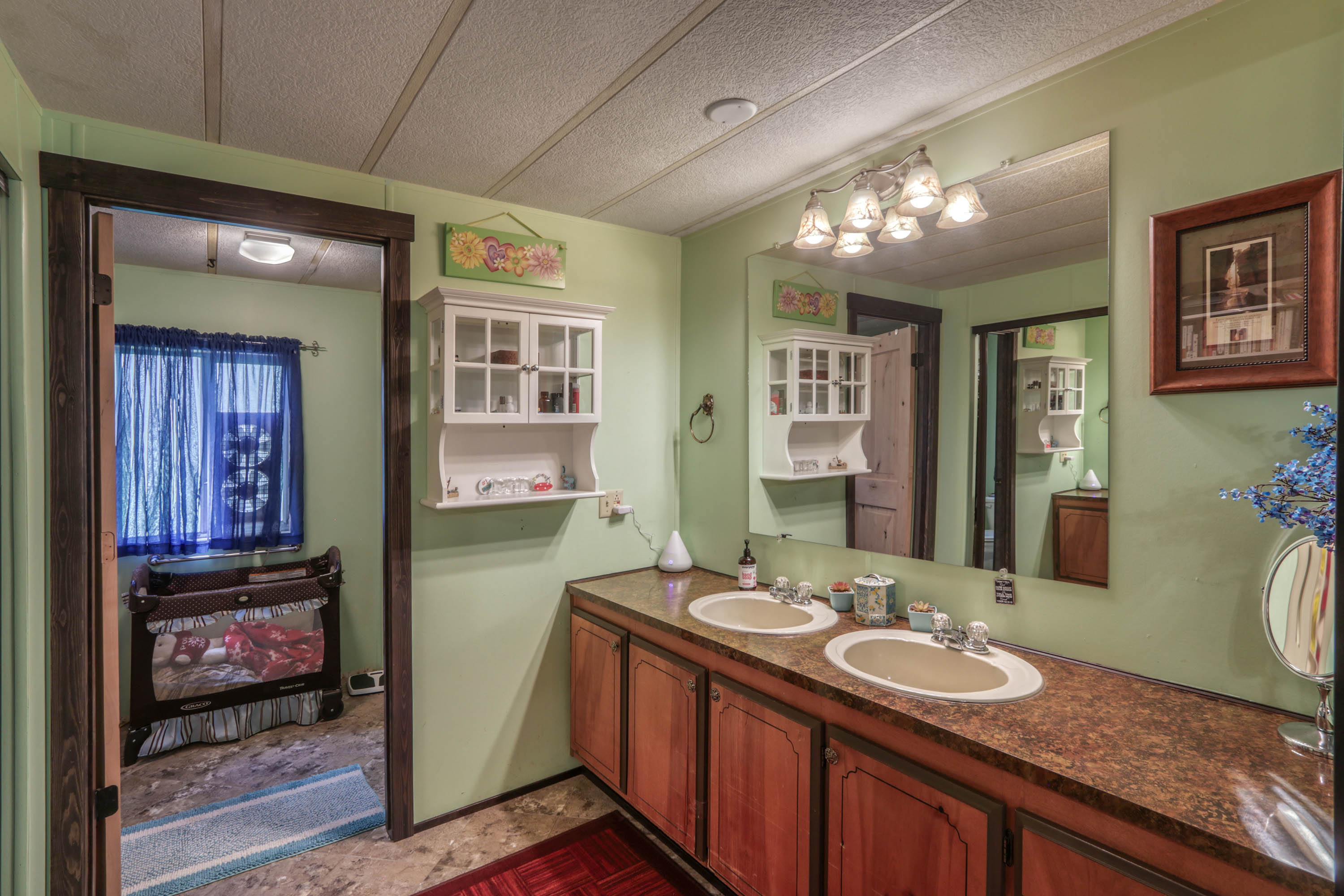 Kingston, Idaho, 83839, United States, 3 Bedrooms Bedrooms, ,2 BathroomsBathrooms,Residential,For Sale,1980630